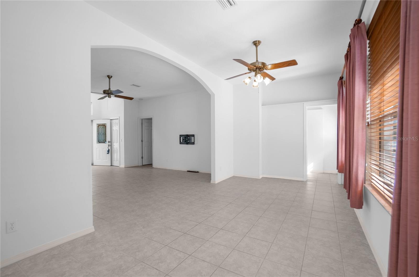 5839 N LARKSPUR WAY, BEVERLY HILLS, FL, 34465