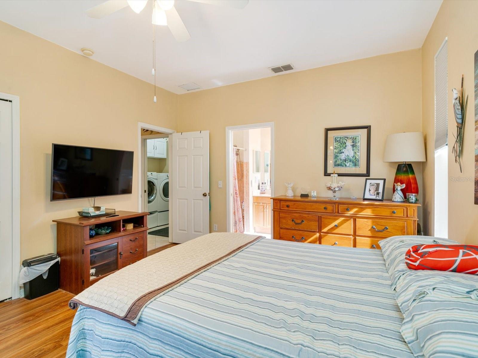 279 HUTCHINS ST, PORT CHARLOTTE, FL, 33953