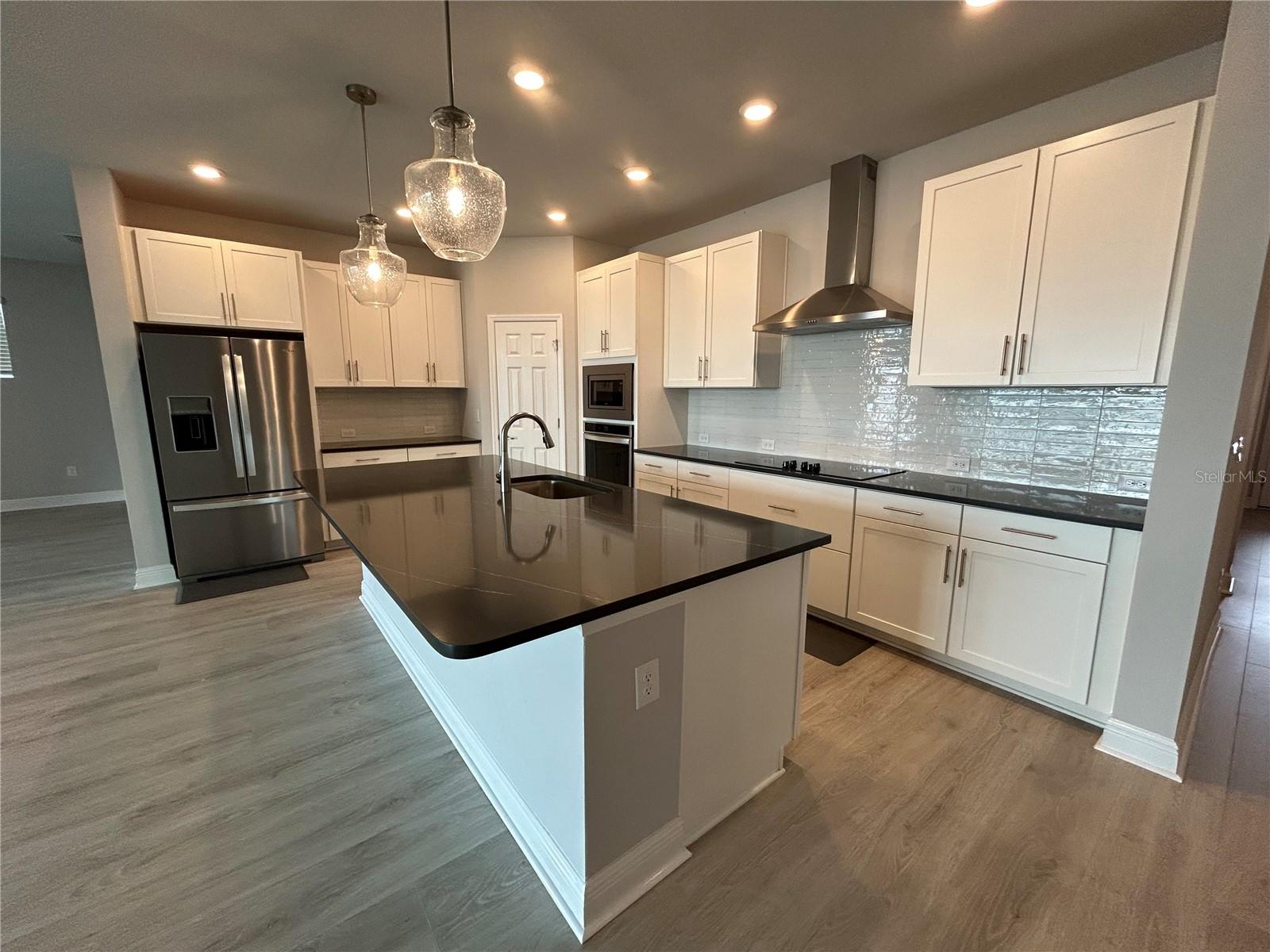 8240 ABALONE LOOP, PARRISH, FL, 34219