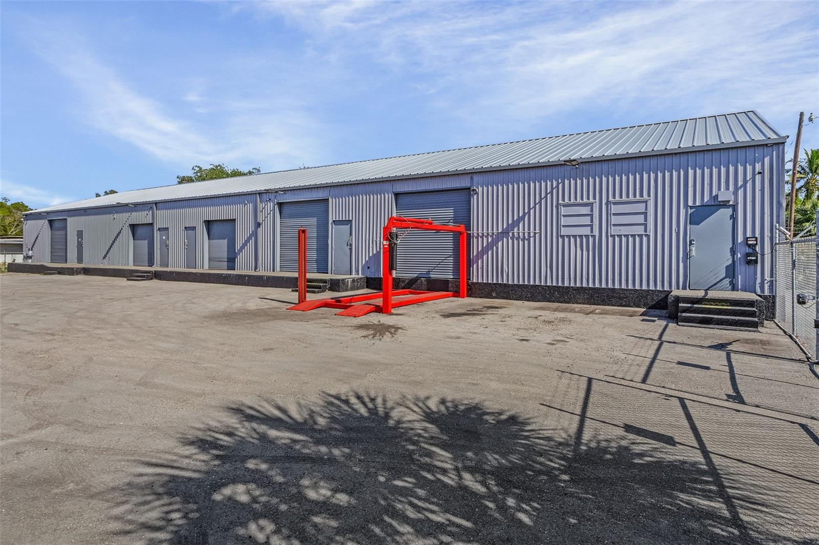 2605 EDISON AVE, FORT MYERS, FL, 33916