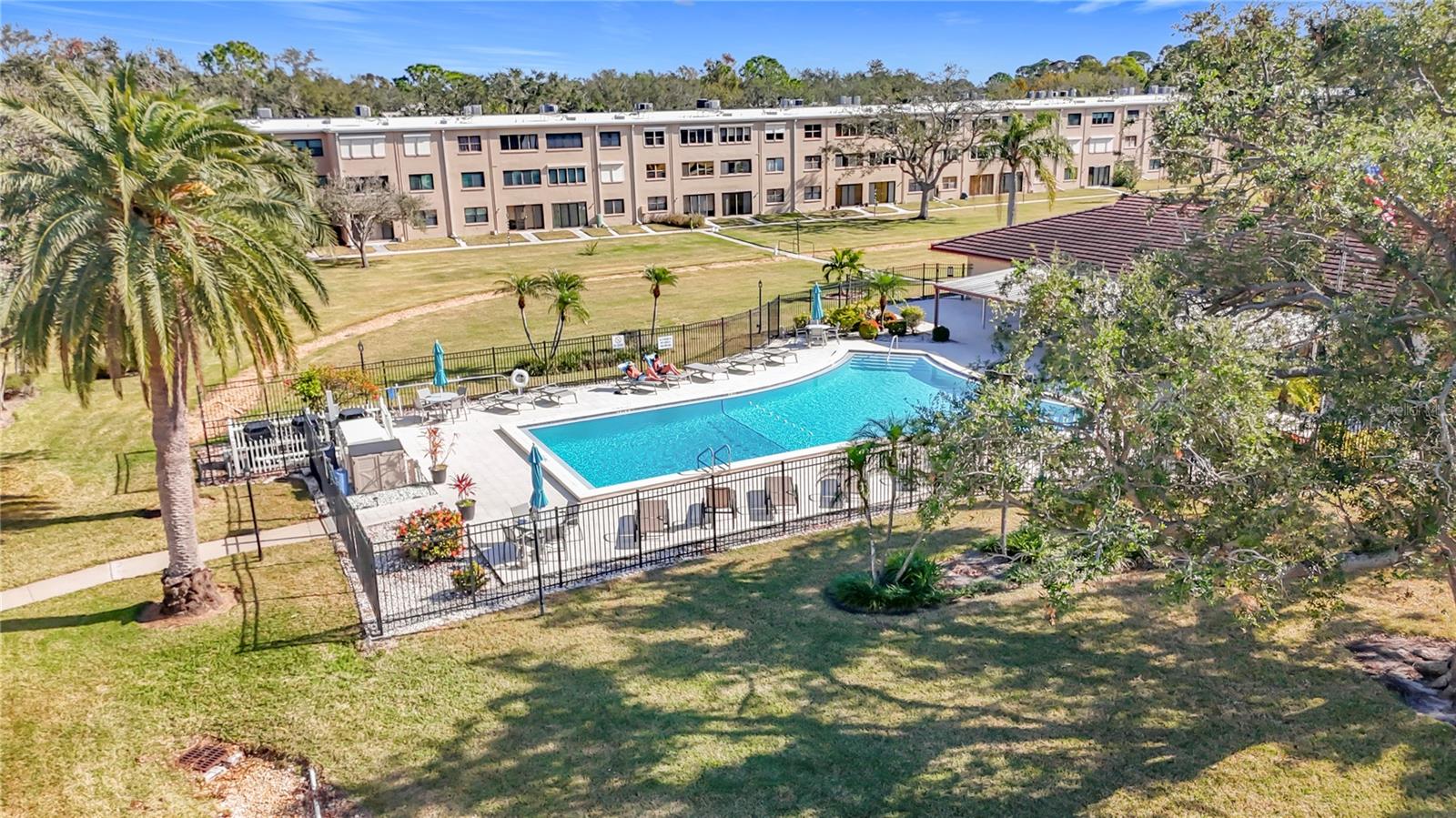 4920 LOCUST ST NE #106, ST PETERSBURG, FL, 33703