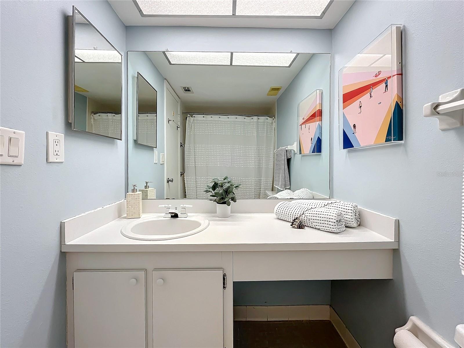 4920 LOCUST ST NE #106, ST PETERSBURG, FL, 33703