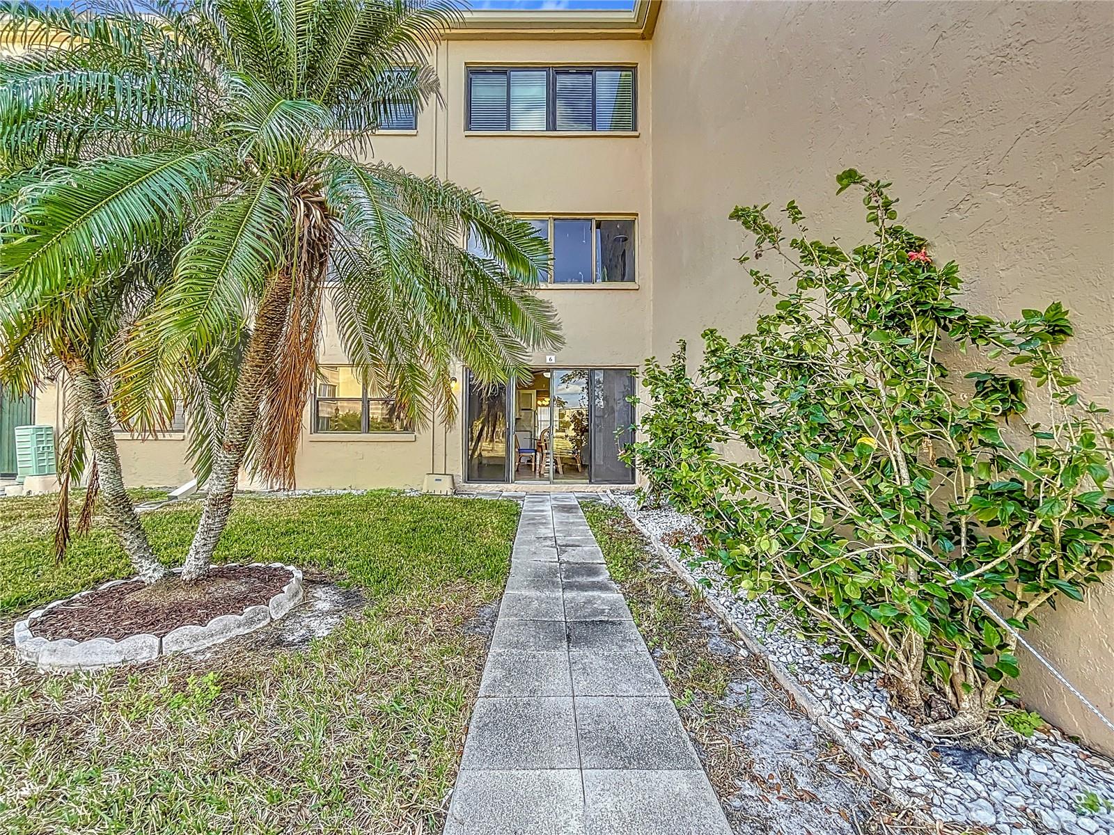 4920 LOCUST ST NE #106, ST PETERSBURG, FL, 33703