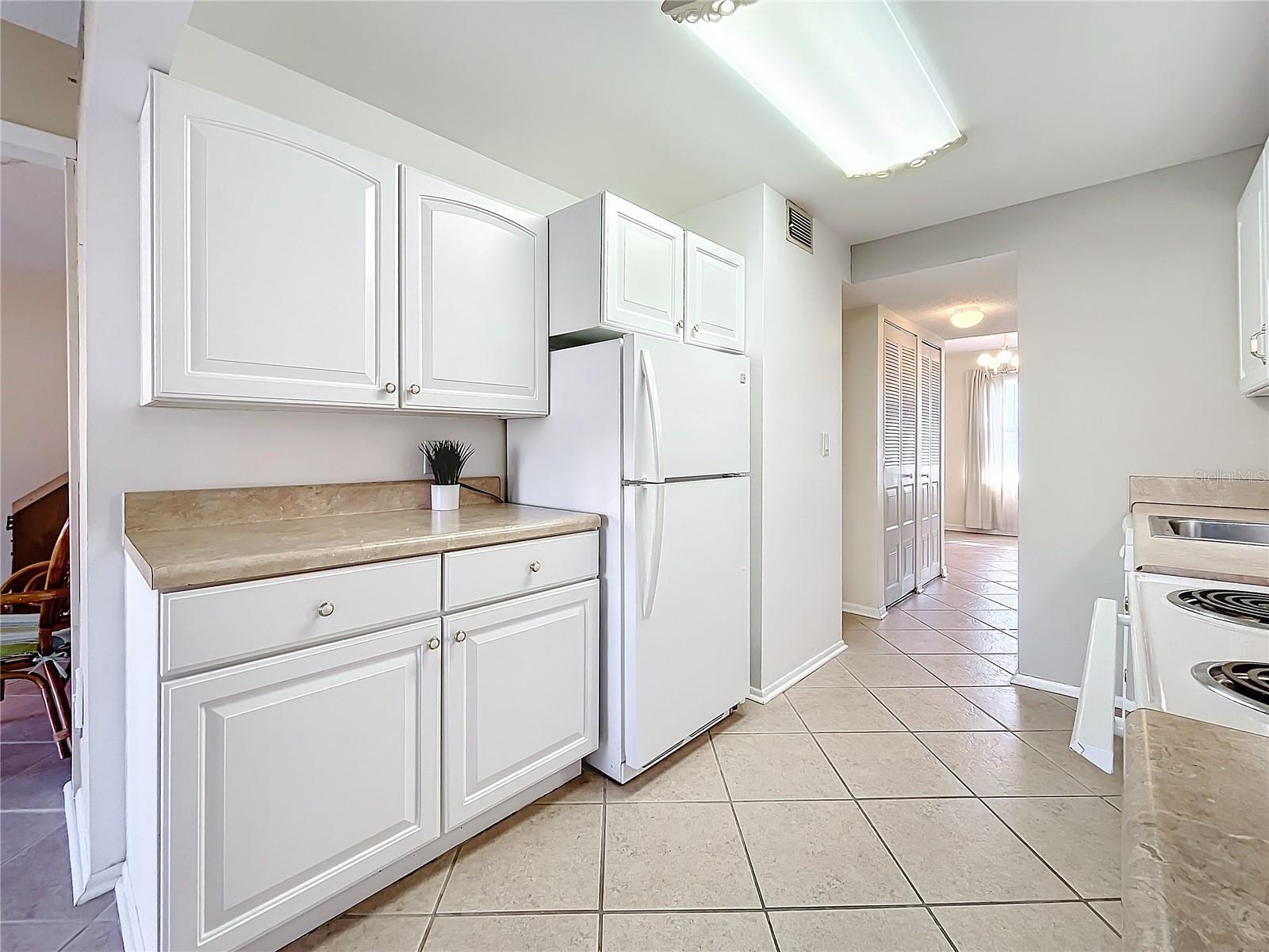4920 LOCUST ST NE #106, ST PETERSBURG, FL, 33703