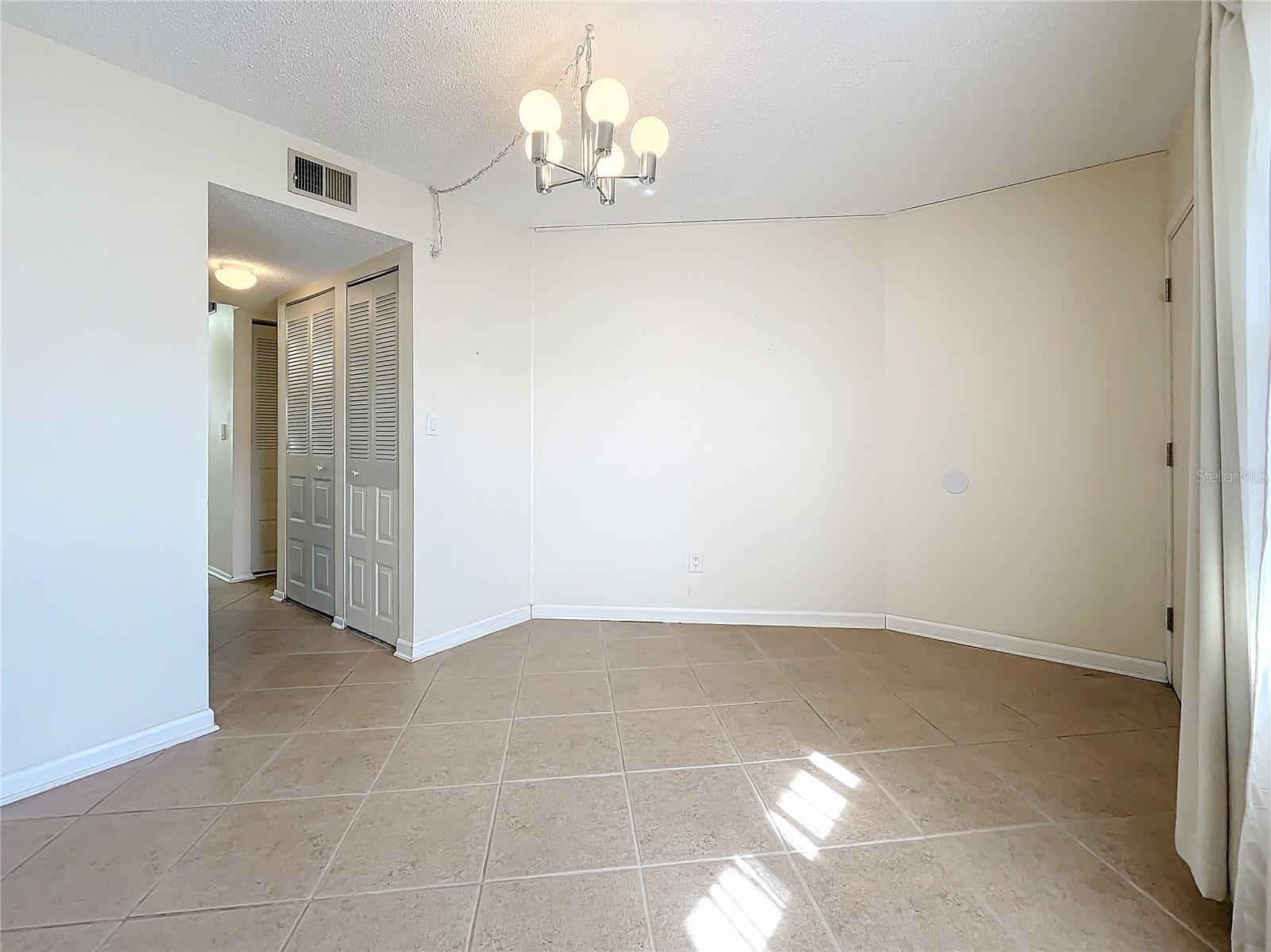4920 LOCUST ST NE #106, ST PETERSBURG, FL, 33703