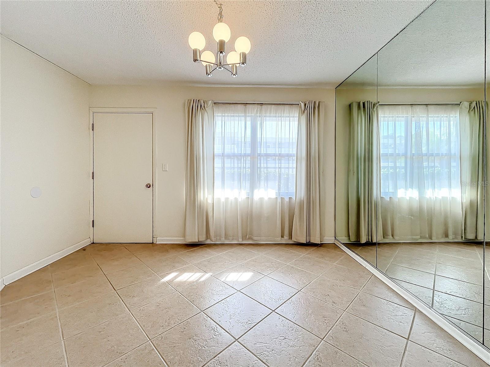 4920 LOCUST ST NE #106, ST PETERSBURG, FL, 33703