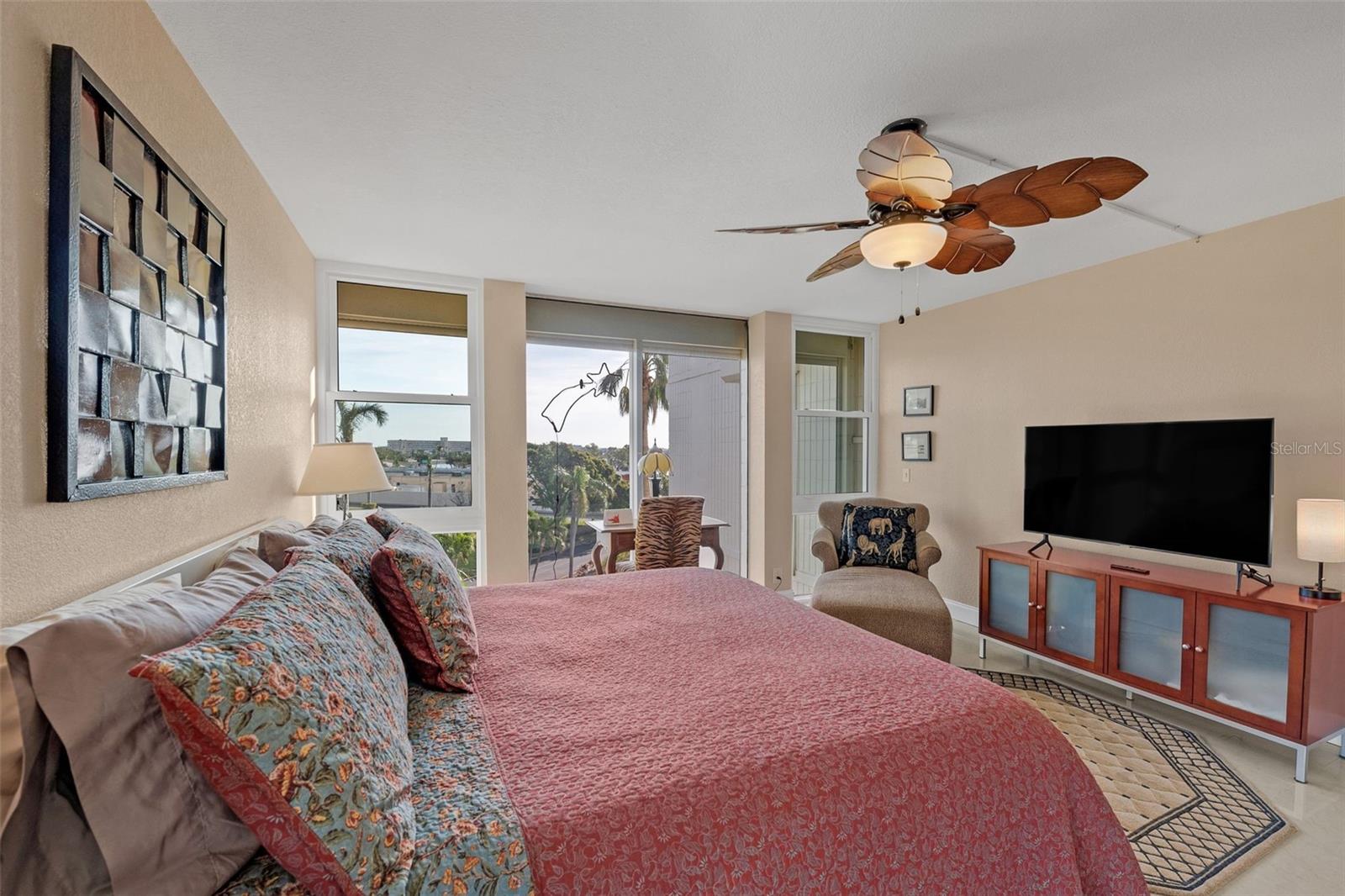 7400 SUN ISLAND DR S #411, SOUTH PASADENA, FL, 33707