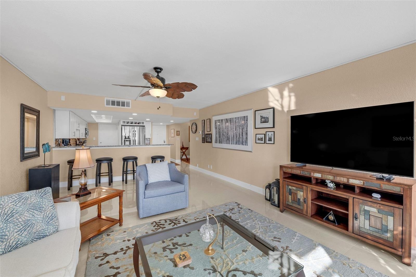 7400 SUN ISLAND DR S #411, SOUTH PASADENA, FL, 33707