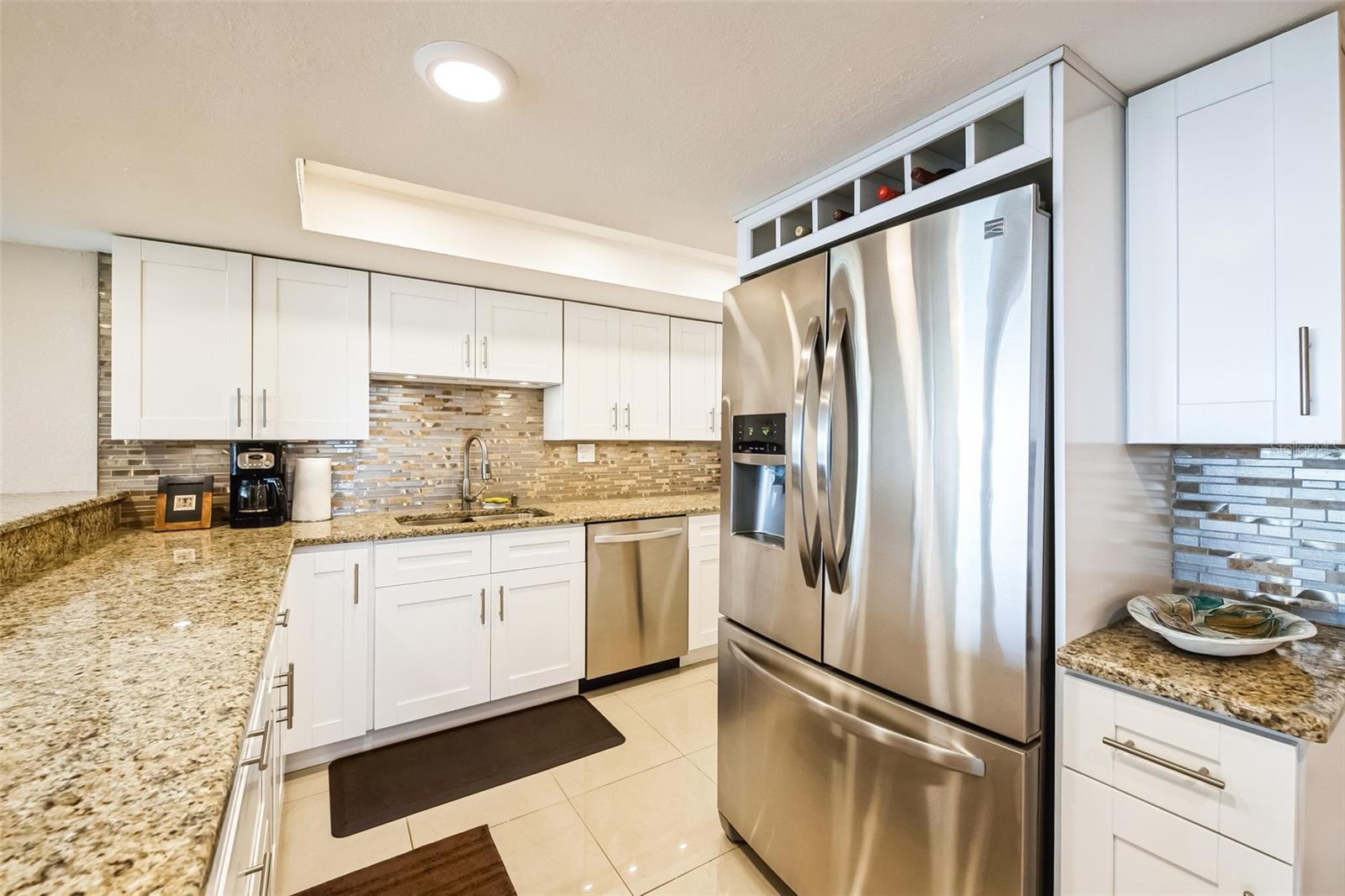 7400 SUN ISLAND DR S #411, SOUTH PASADENA, FL, 33707