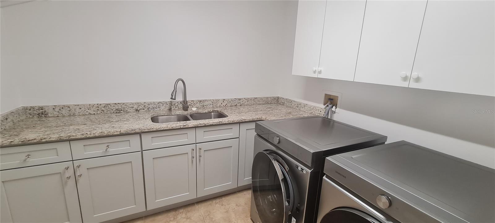 9042 HERITAGE BAY CIR, ORLANDO, FL, 32836