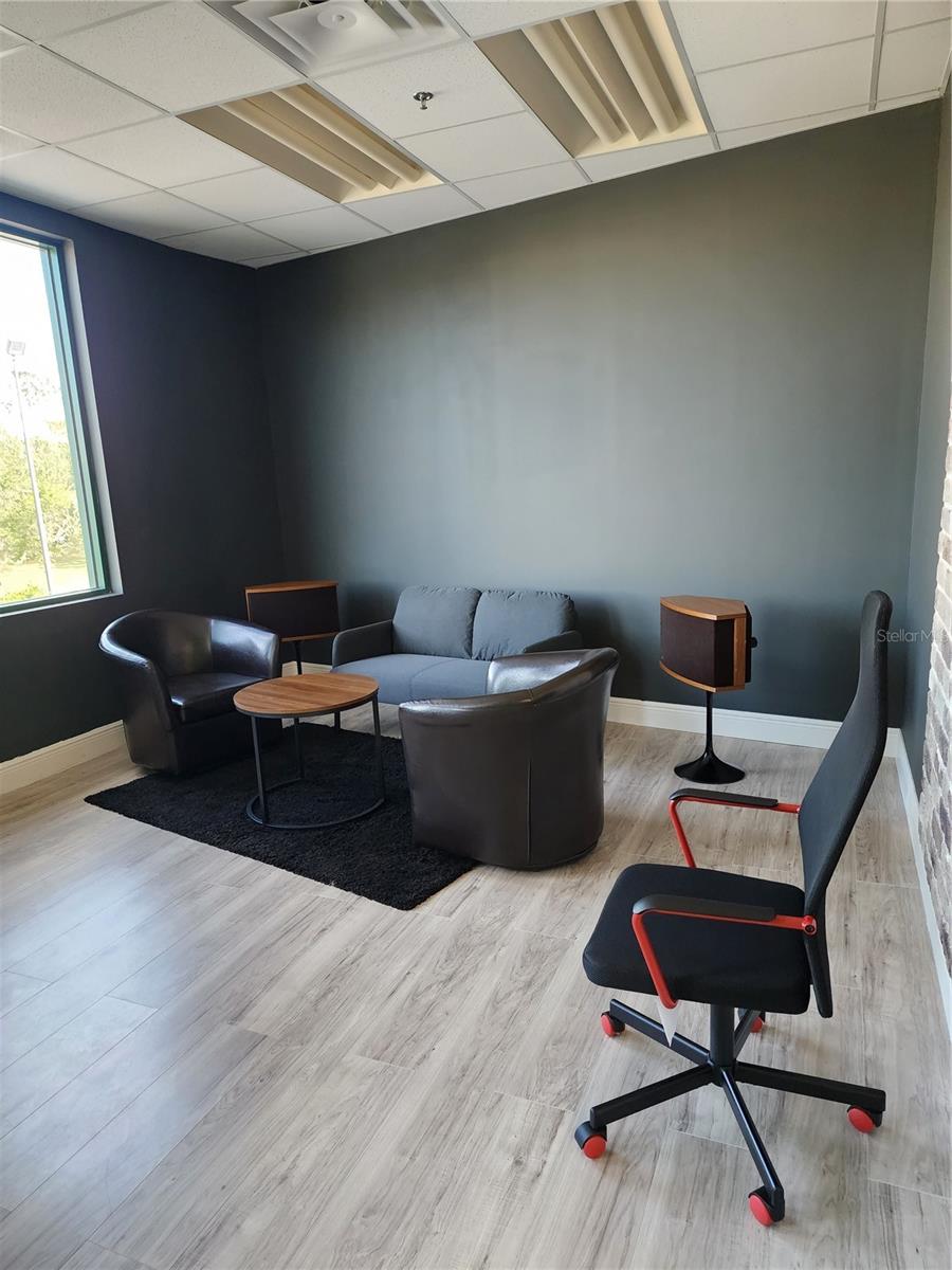 7075 KINGSPOINTE PKWY #9, ORLANDO, FL, 32819