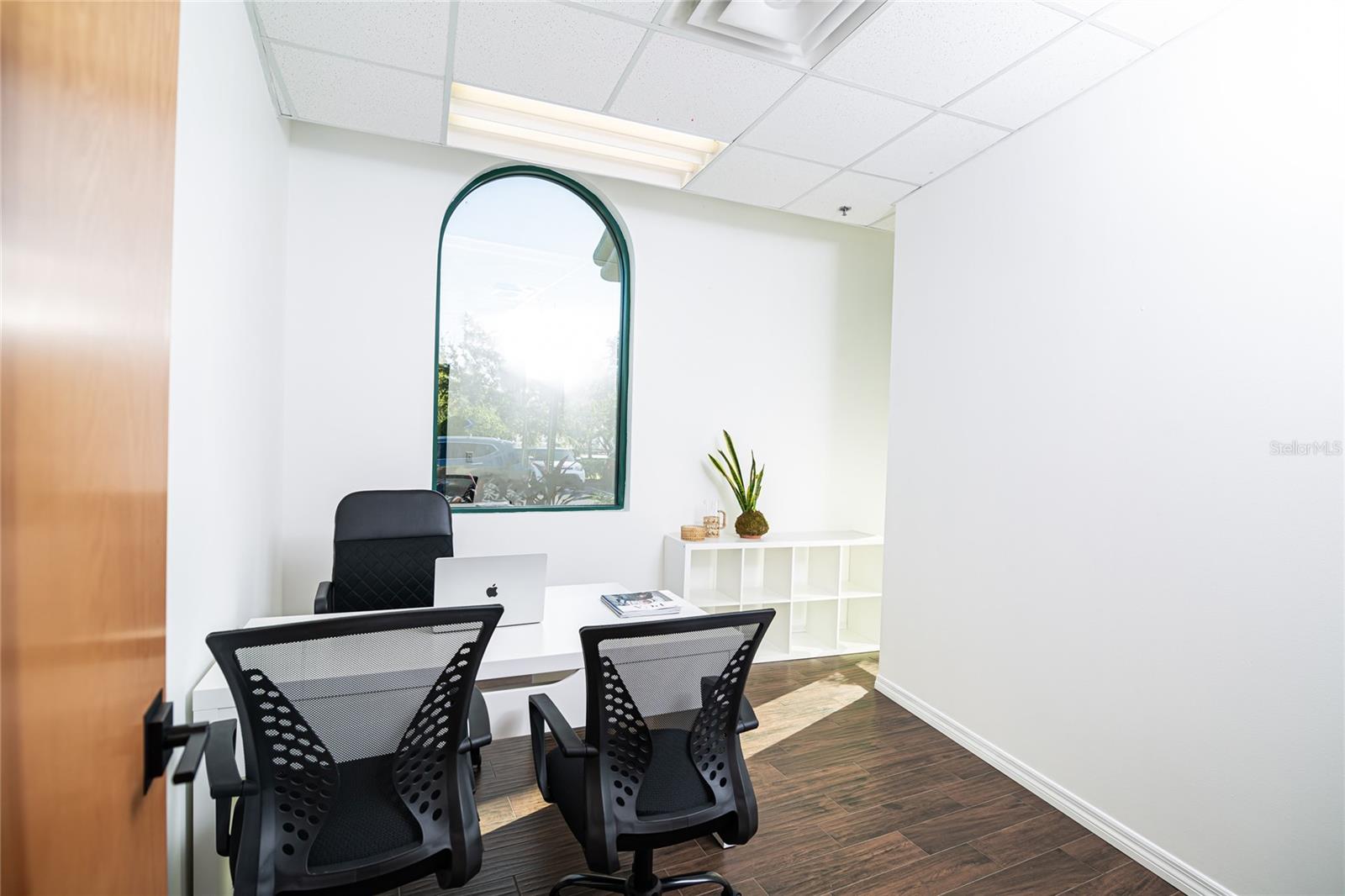 7075 KINGSPOINTE PKWY #9, ORLANDO, FL, 32819