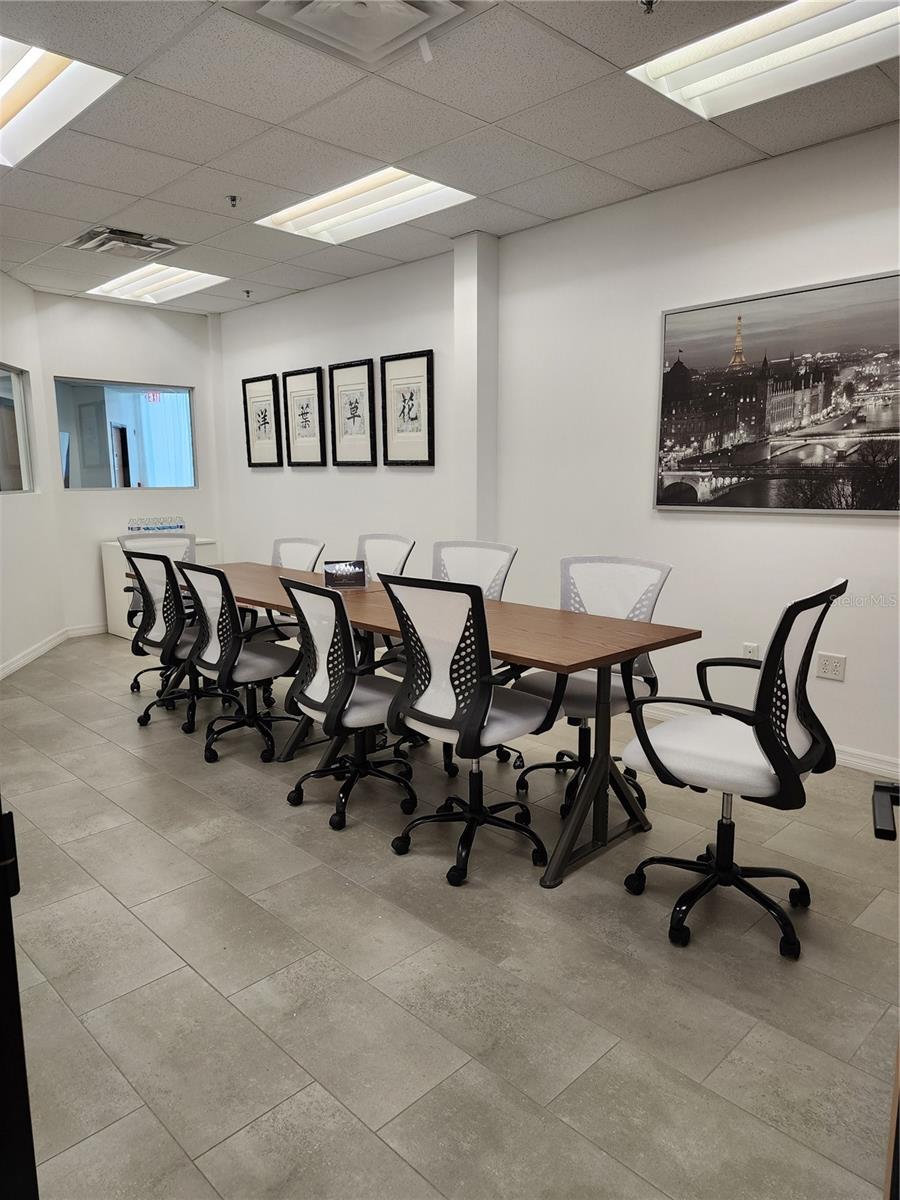 7075 KINGSPOINTE PKWY #9, ORLANDO, FL, 32819