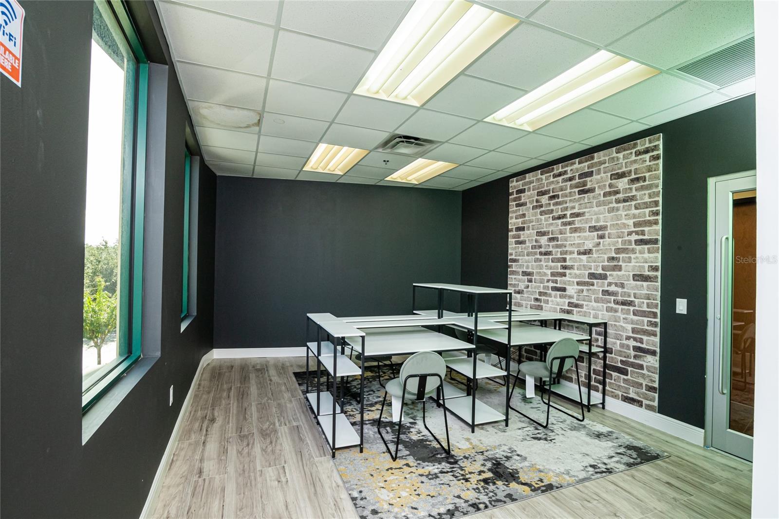 7075 KINGSPOINTE PKWY #9, ORLANDO, FL, 32819