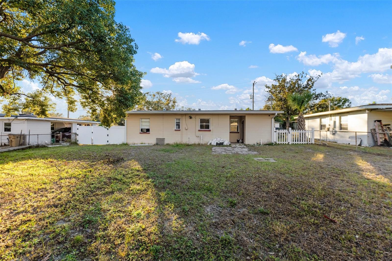8707 BEVERLY DR, TEMPLE TERRACE, FL, 33617