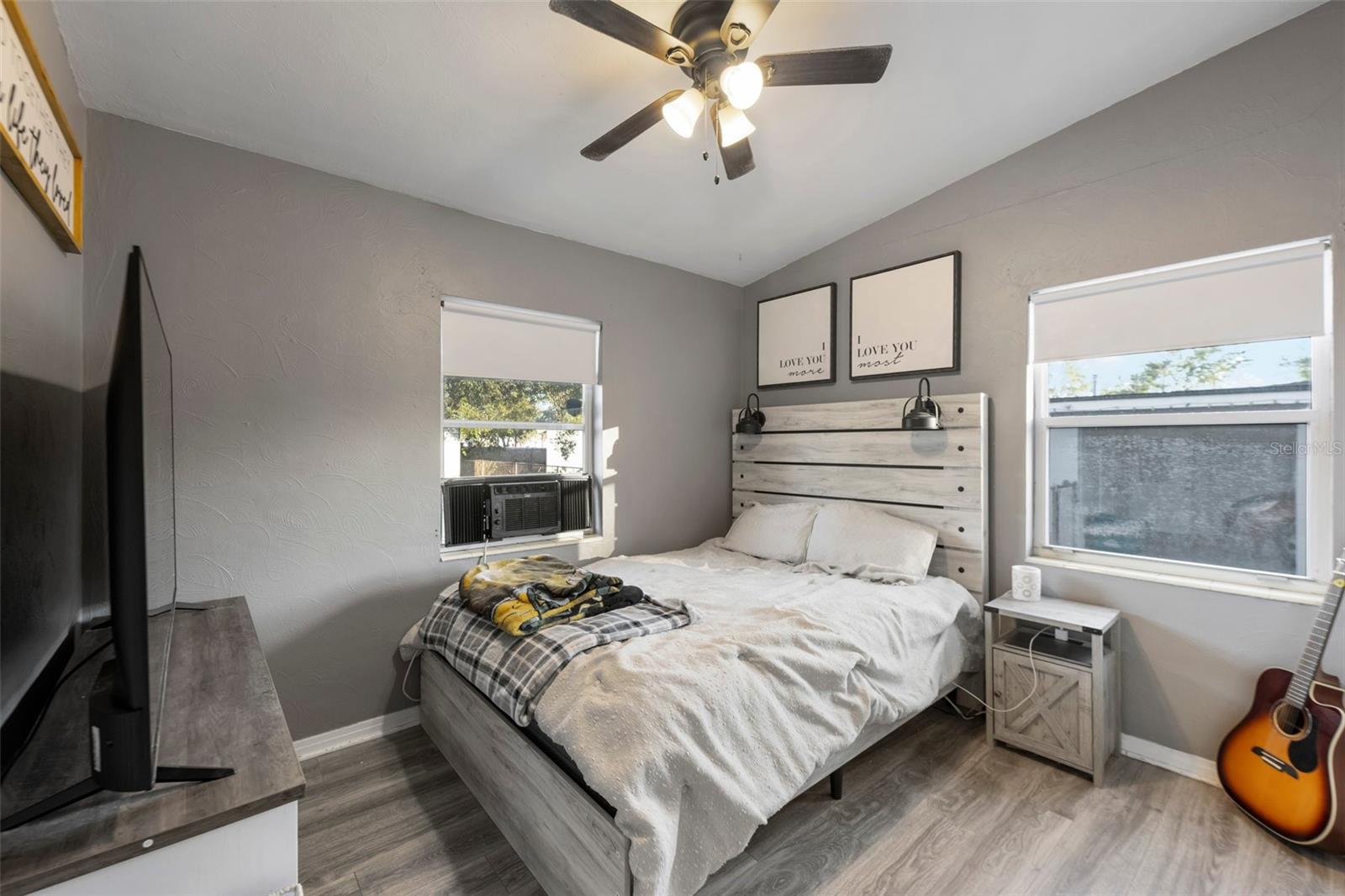 8707 BEVERLY DR, TEMPLE TERRACE, FL, 33617