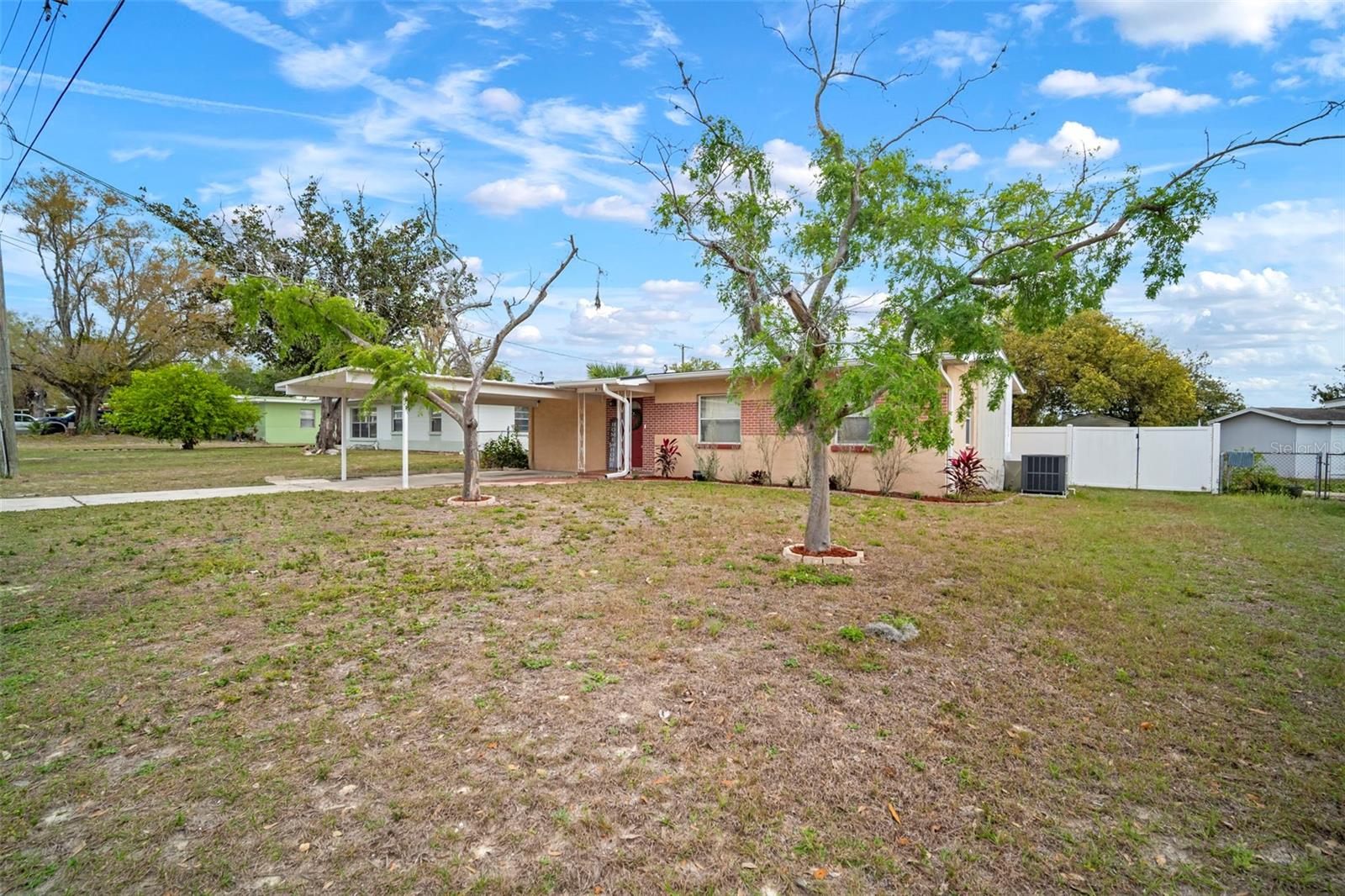 8707 BEVERLY DR, TEMPLE TERRACE, FL, 33617