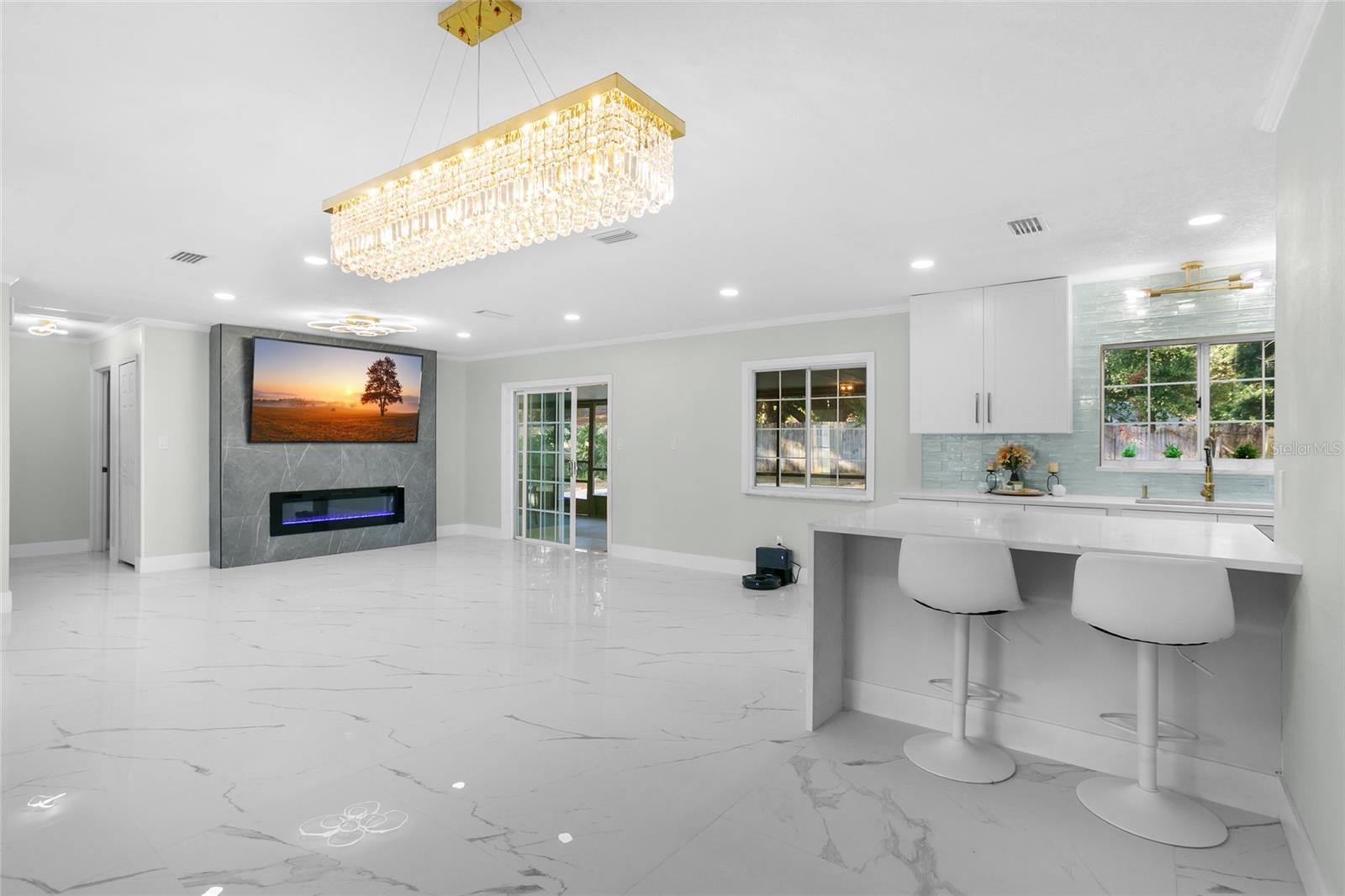 8438 BAY OAK CT, ORLANDO, FL, 32810