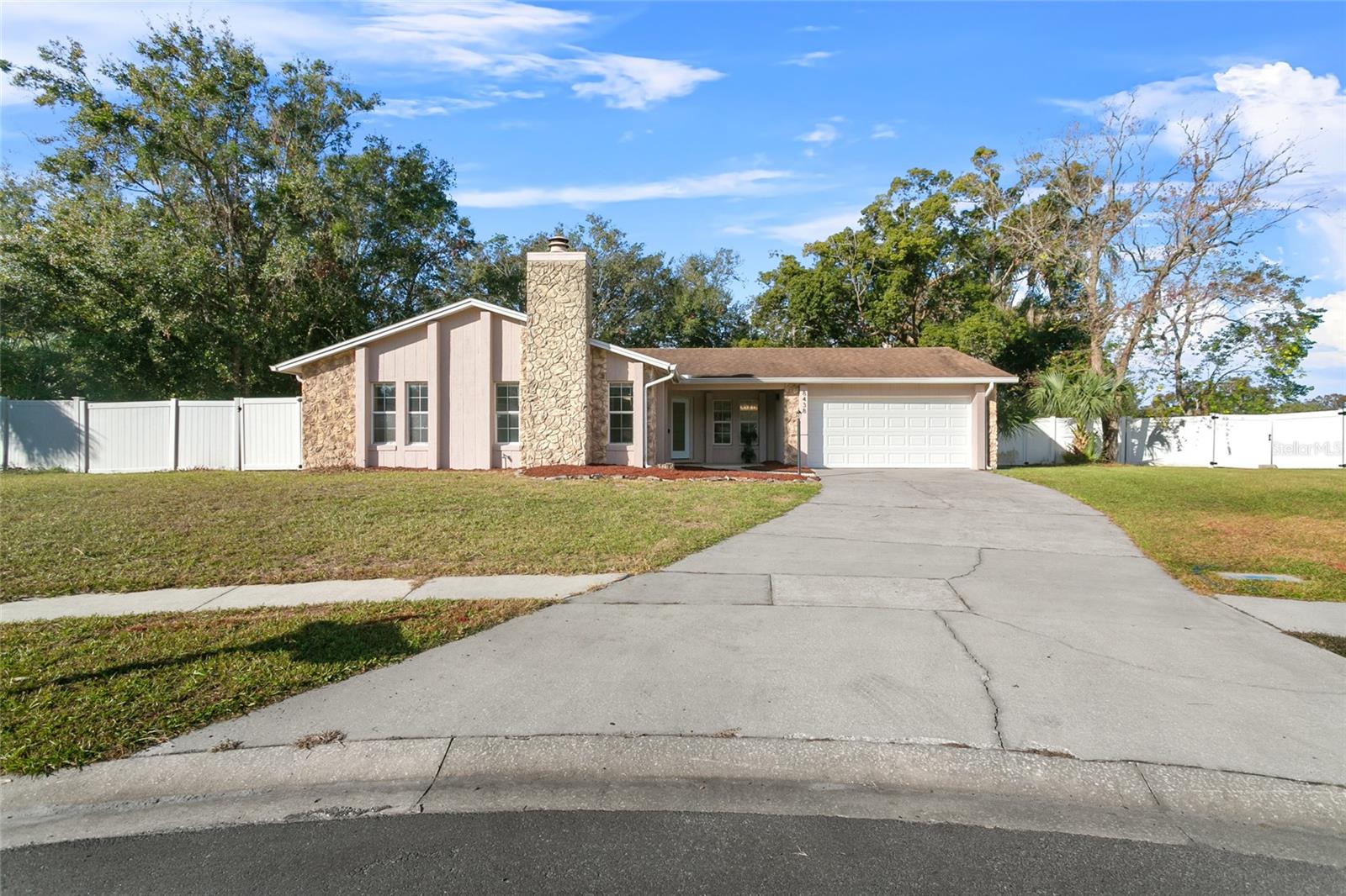 8438 BAY OAK CT, ORLANDO, FL, 32810