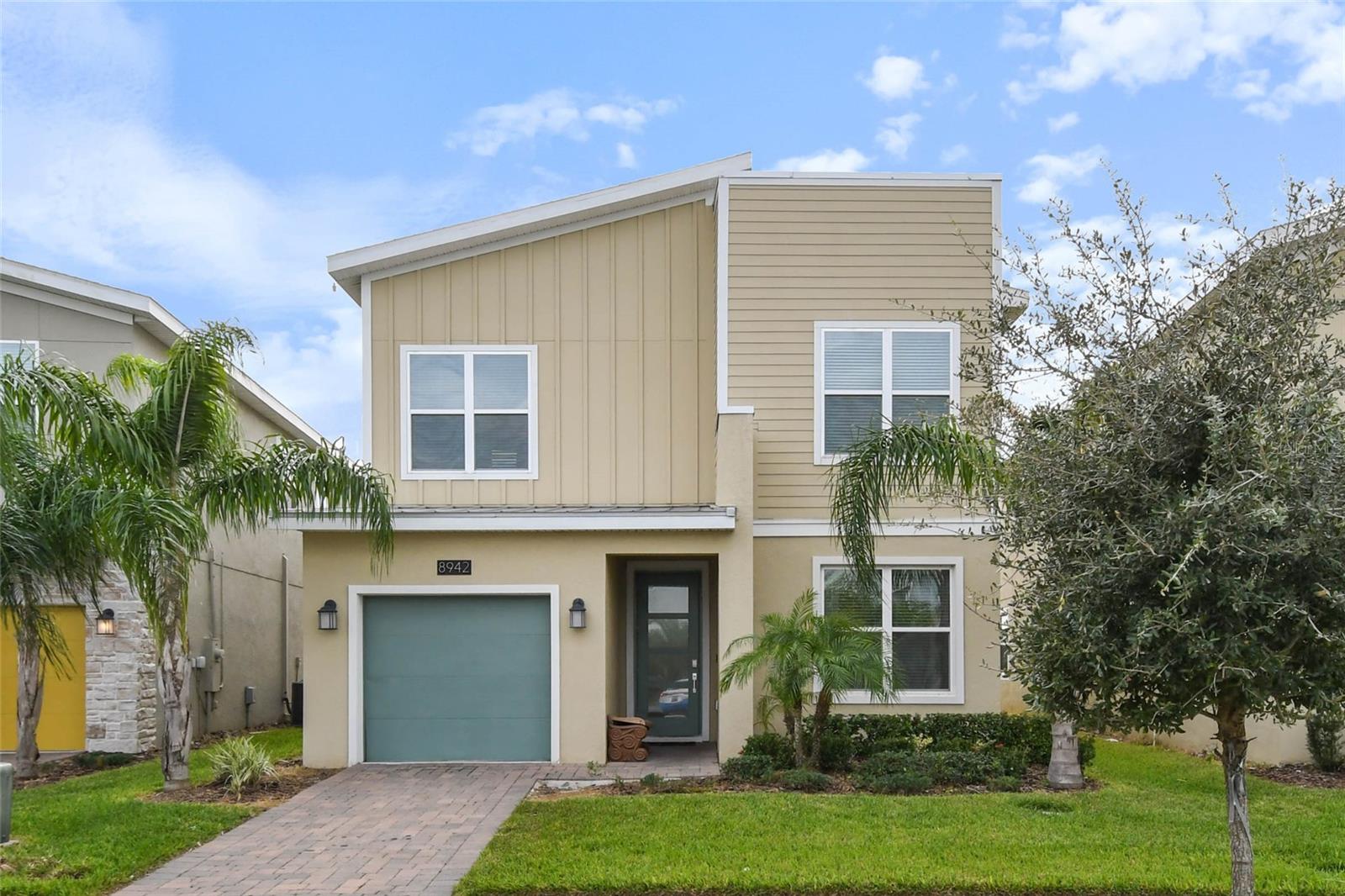 8942 CABOT CLIFFS DR, DAVENPORT, FL, 33896
