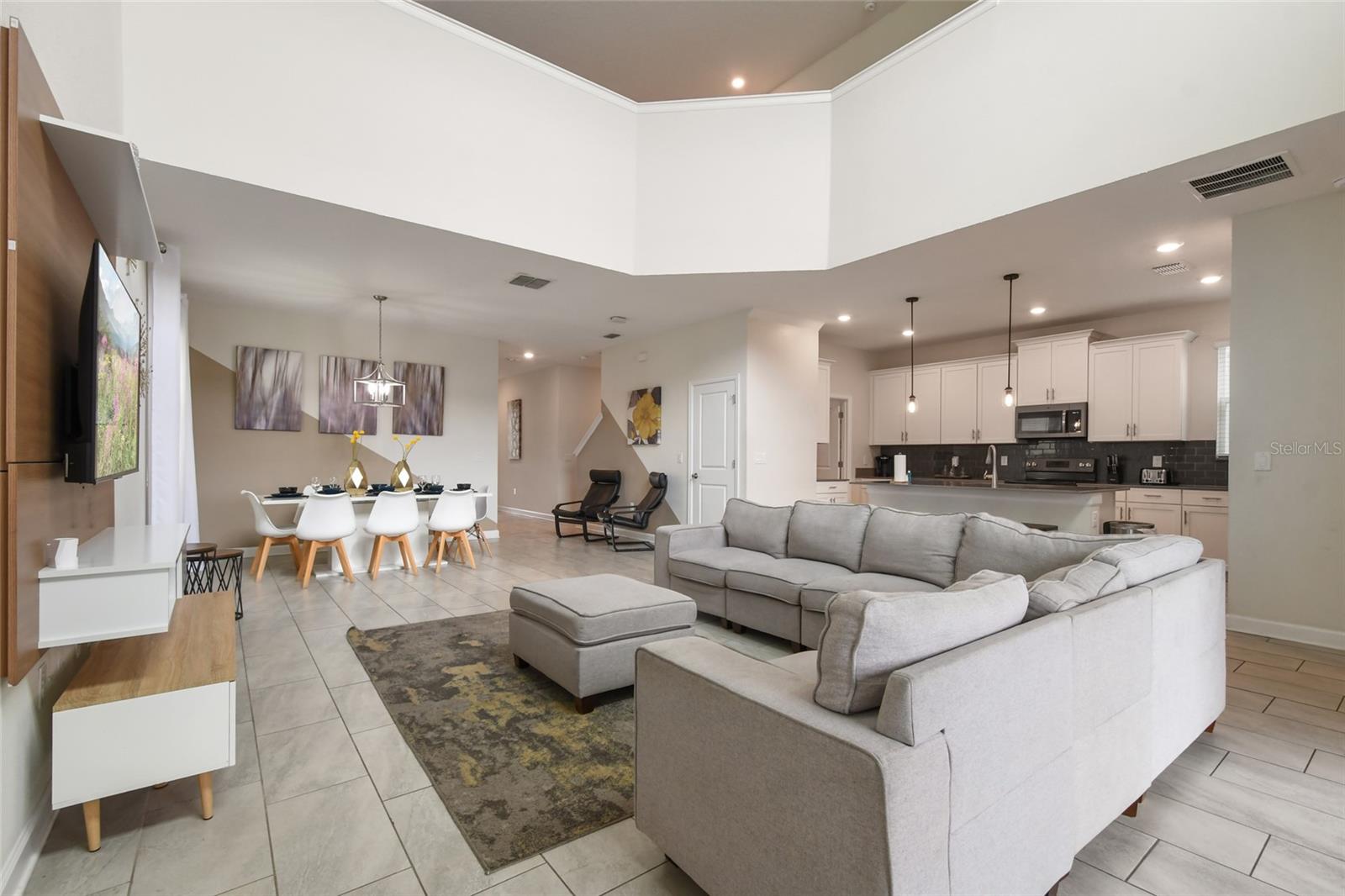 8942 CABOT CLIFFS DR, DAVENPORT, FL, 33896