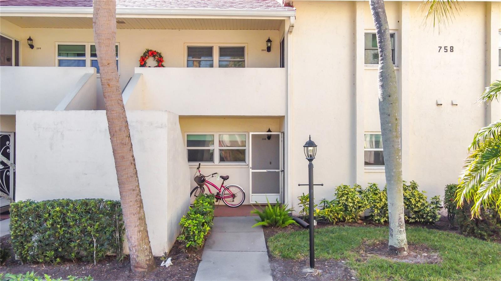 758 VILLAGE CIR #106, VENICE, FL, 34292