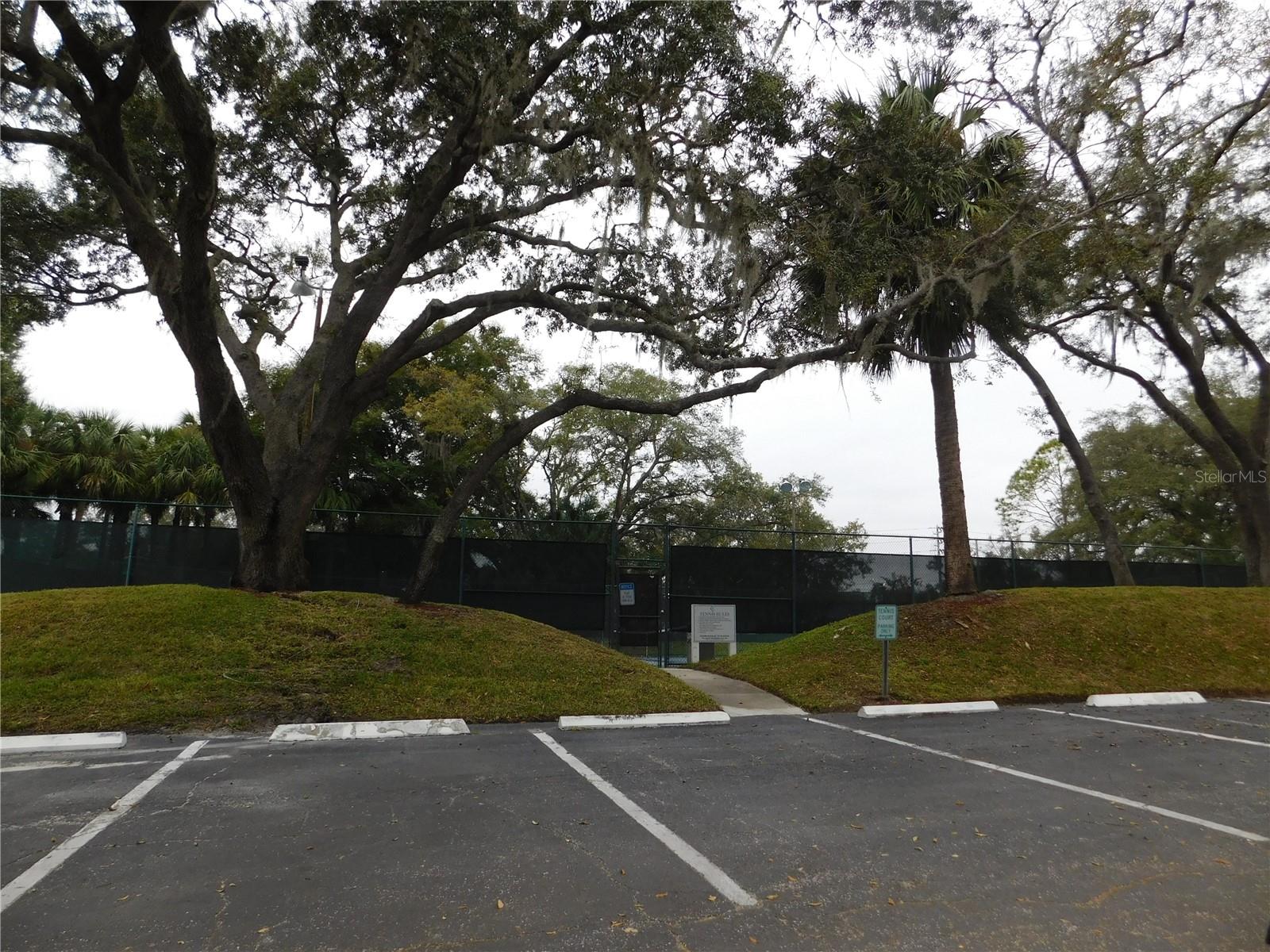 2592 GRASSY POINT DR #106, LAKE MARY, FL, 32746