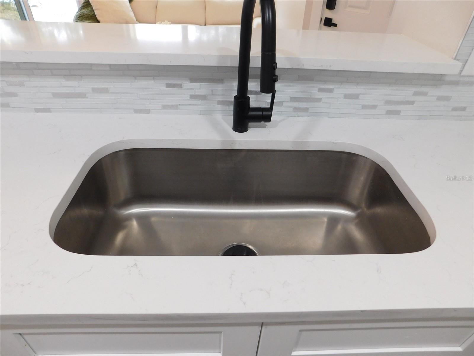 2592 GRASSY POINT DR #106, LAKE MARY, FL, 32746