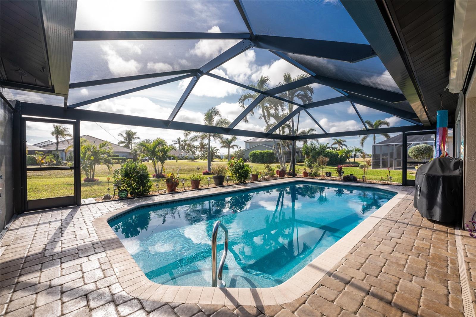 17260 VAGABOND CIR, PUNTA GORDA, FL, 33955