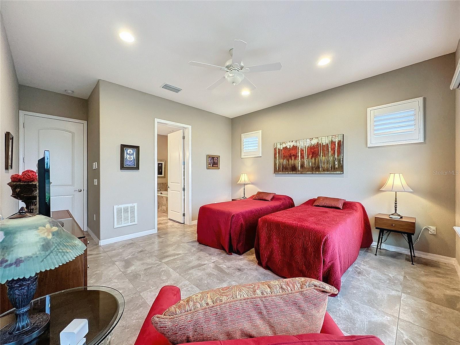 729 ALCOVE DR, GROVELAND, FL, 34736