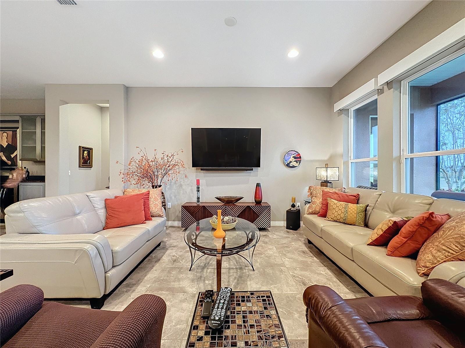 729 ALCOVE DR, GROVELAND, FL, 34736