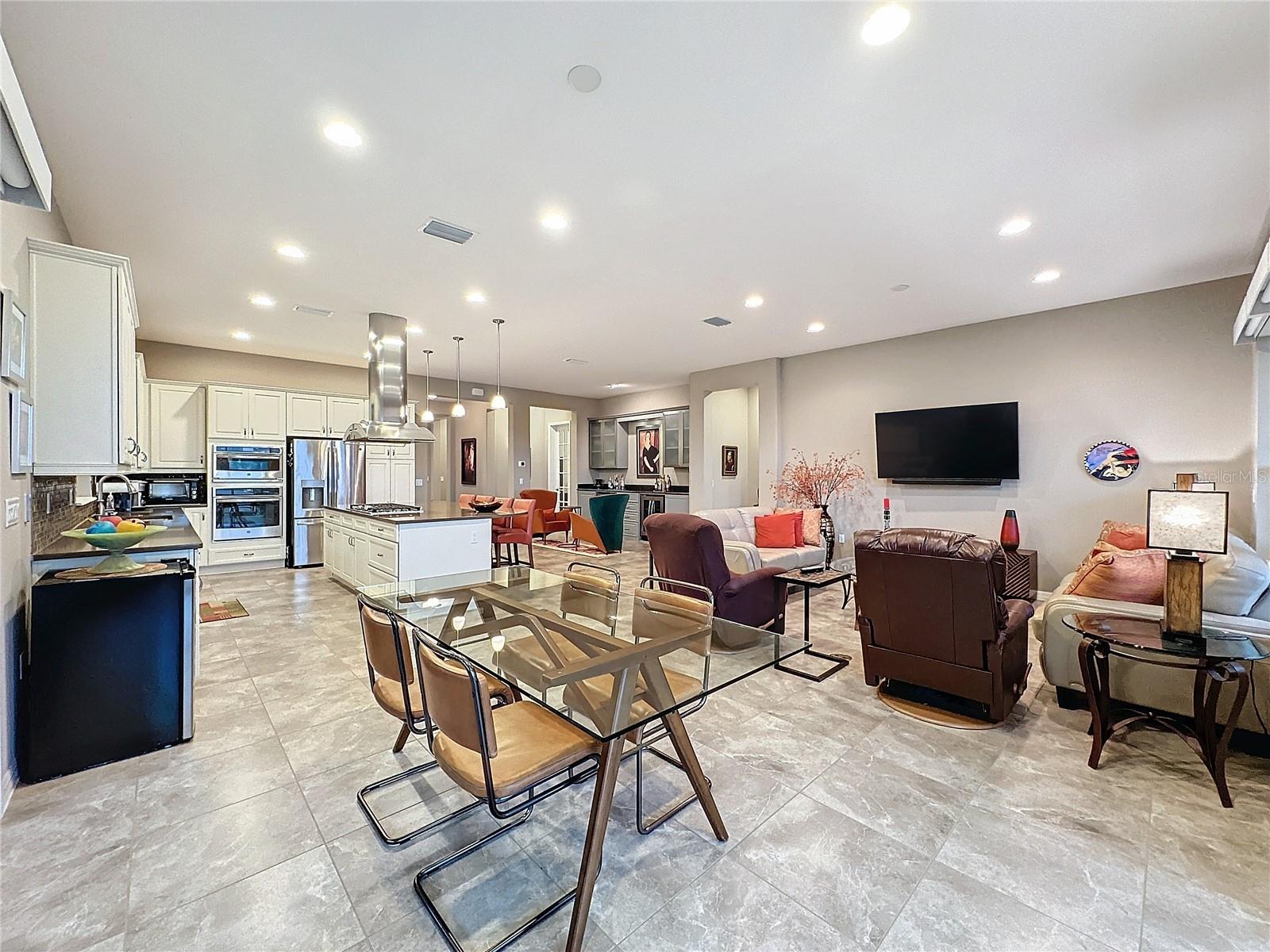 729 ALCOVE DR, GROVELAND, FL, 34736