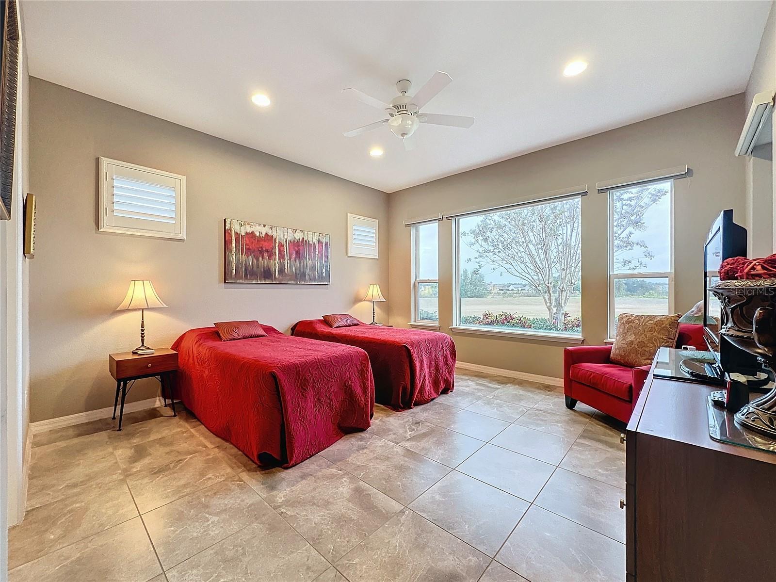 729 ALCOVE DR, GROVELAND, FL, 34736