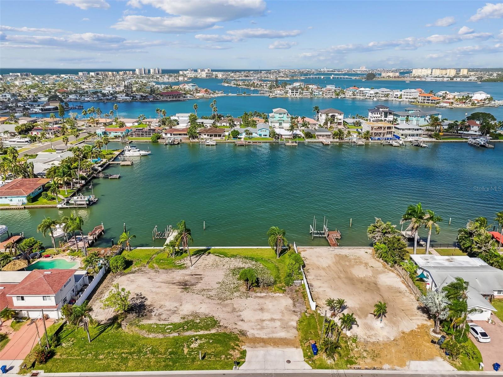 568 JOHNS PASS AVE, MADEIRA BEACH, FL, 33708