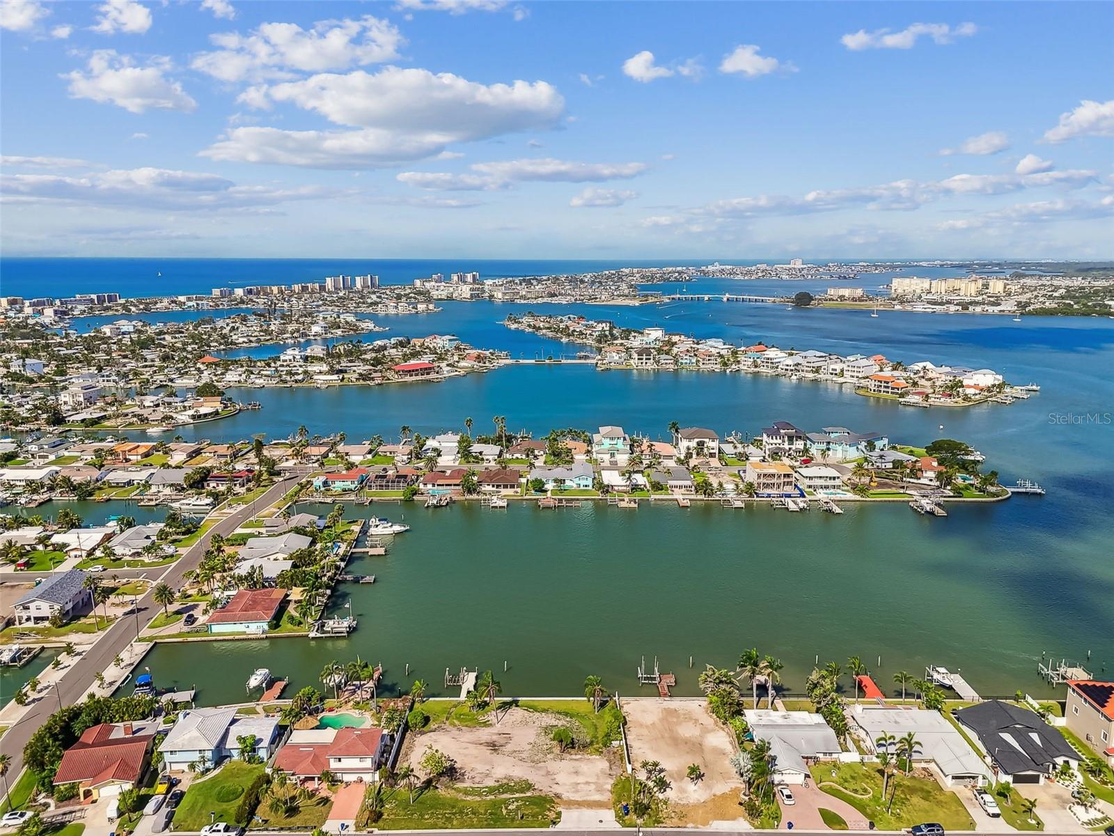 568 JOHNS PASS AVE, MADEIRA BEACH, FL, 33708