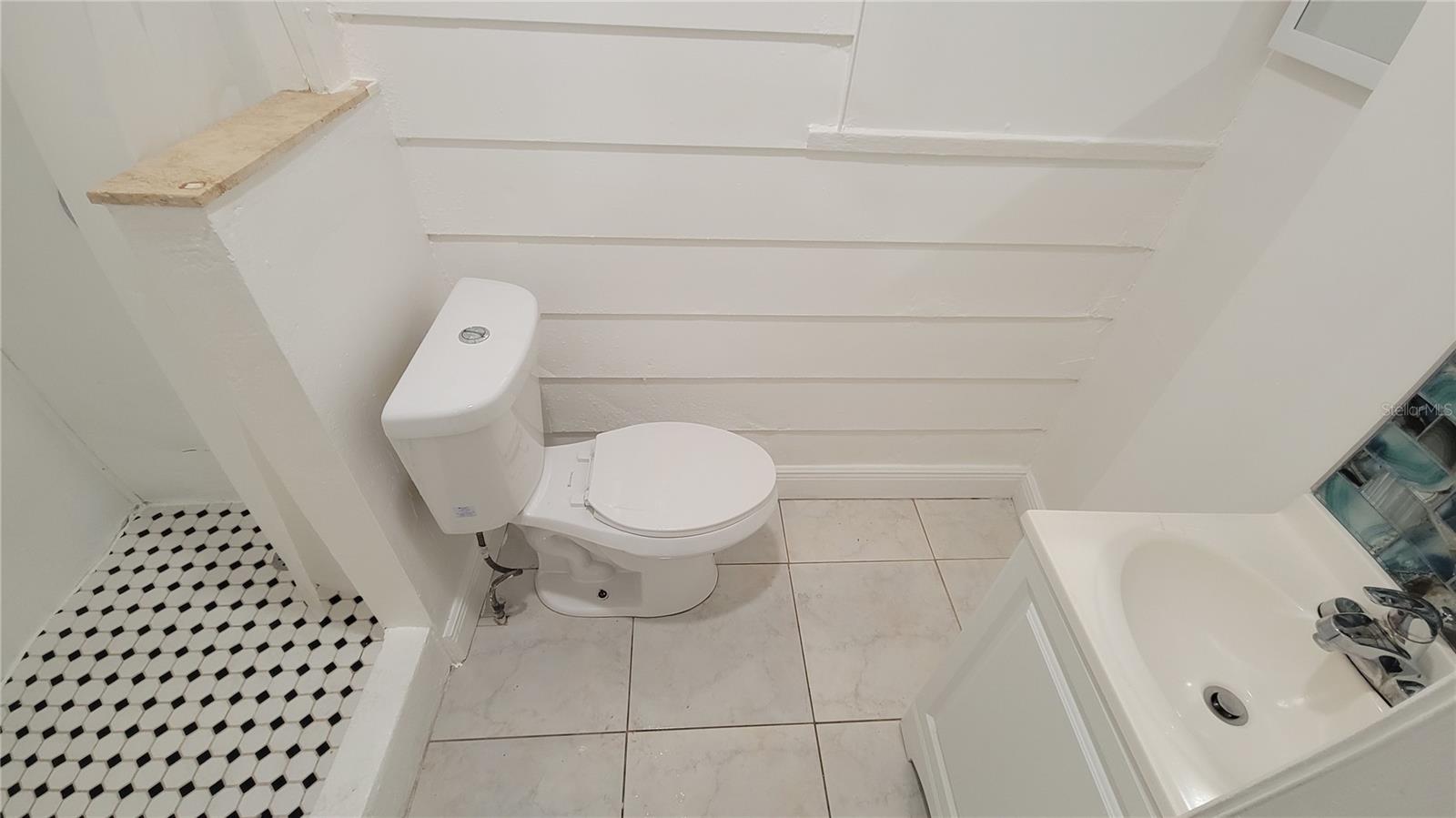 3416 W CHESTNUT ST #2, TAMPA, FL, 33607