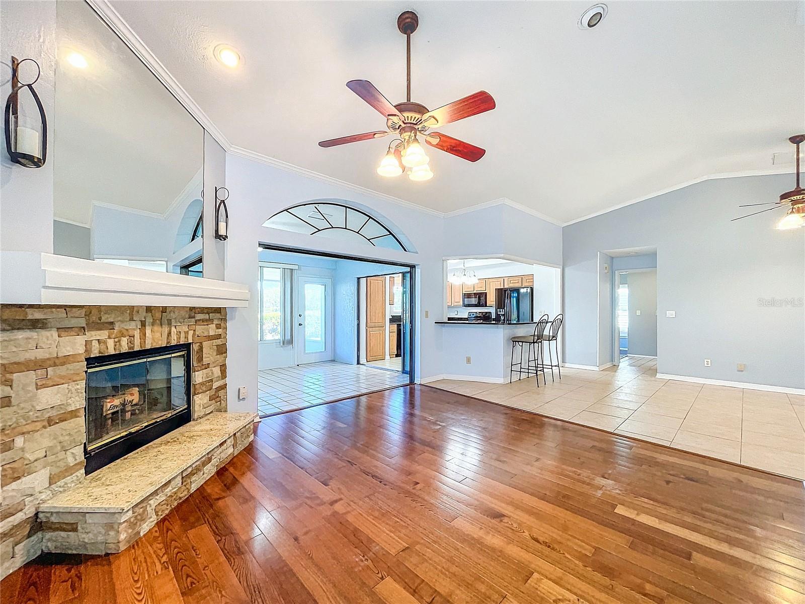 11224 VILLAS ON THE GREEN DR #77, RIVERVIEW, FL, 33579