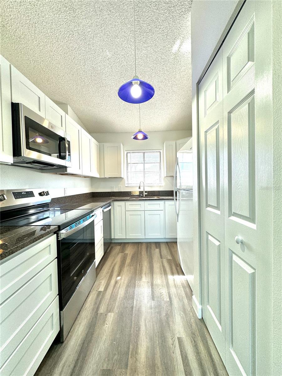 2934 64TH ST W, BRADENTON, FL, 34209