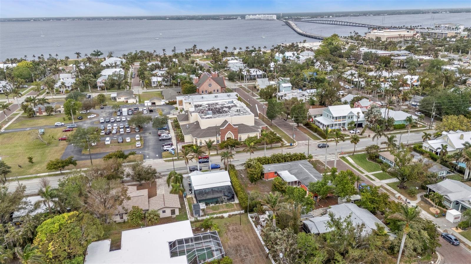 509 W OLYMPIA AVE, PUNTA GORDA, FL, 33950