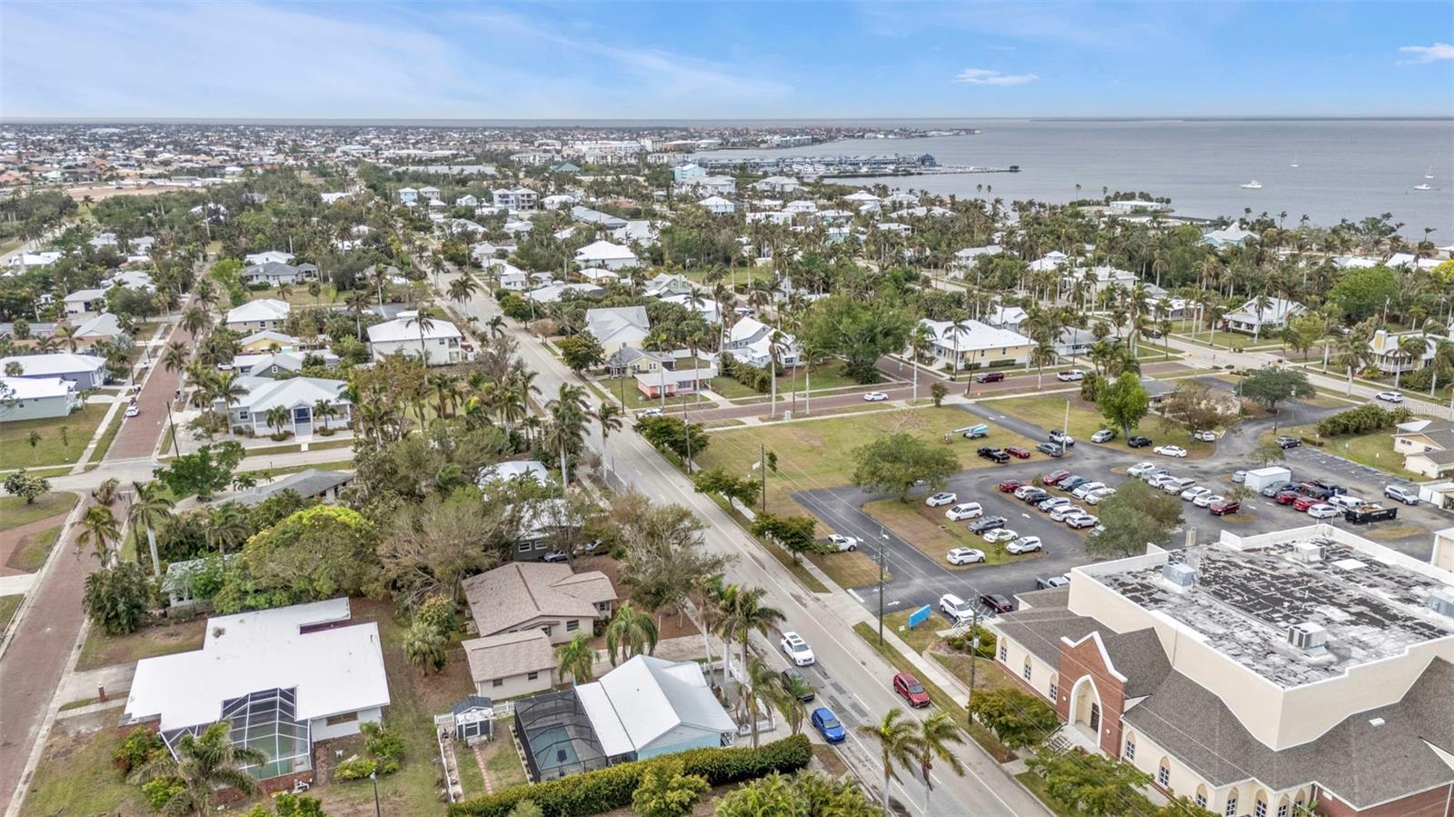 509 W OLYMPIA AVE, PUNTA GORDA, FL, 33950