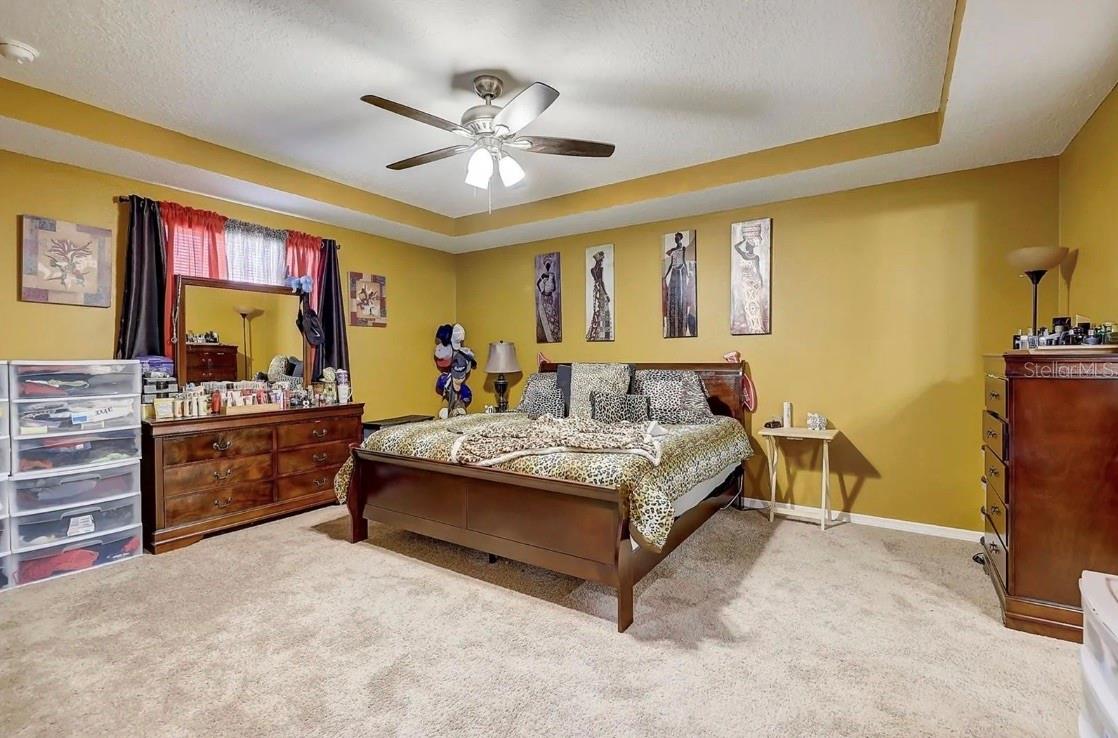 1041 BRADFORD RIDGE DR, LEESBURG, FL, 34748