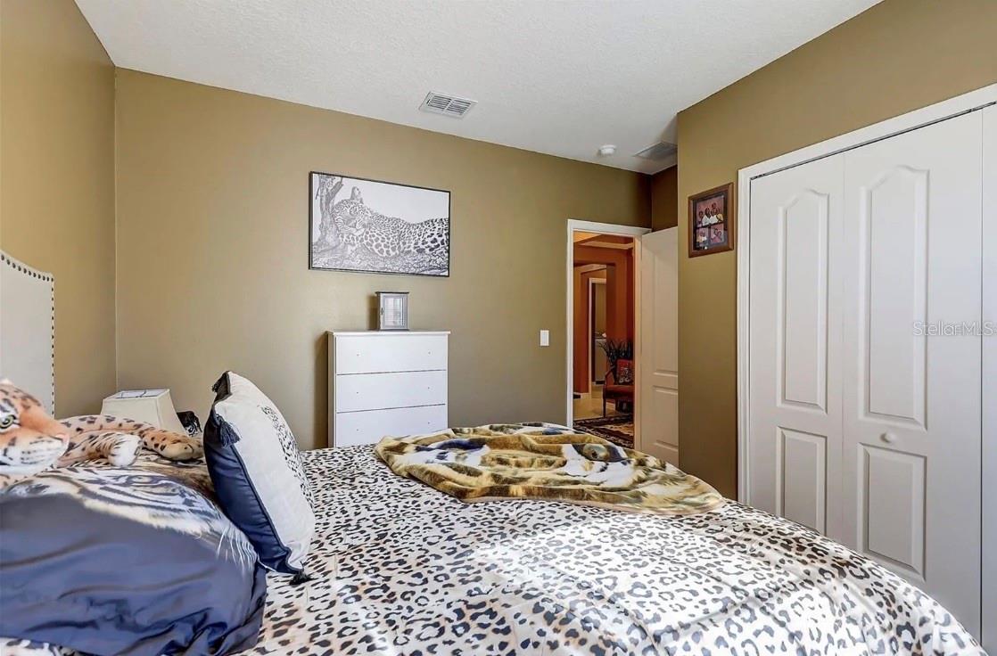 1041 BRADFORD RIDGE DR, LEESBURG, FL, 34748