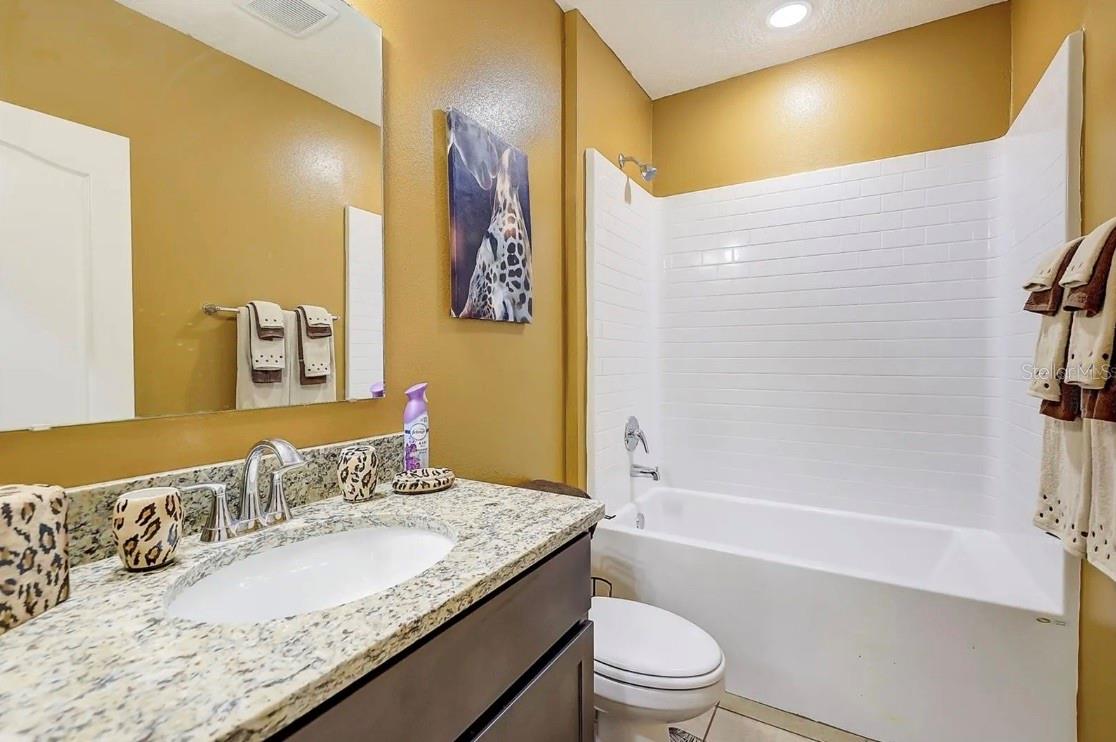 1041 BRADFORD RIDGE DR, LEESBURG, FL, 34748
