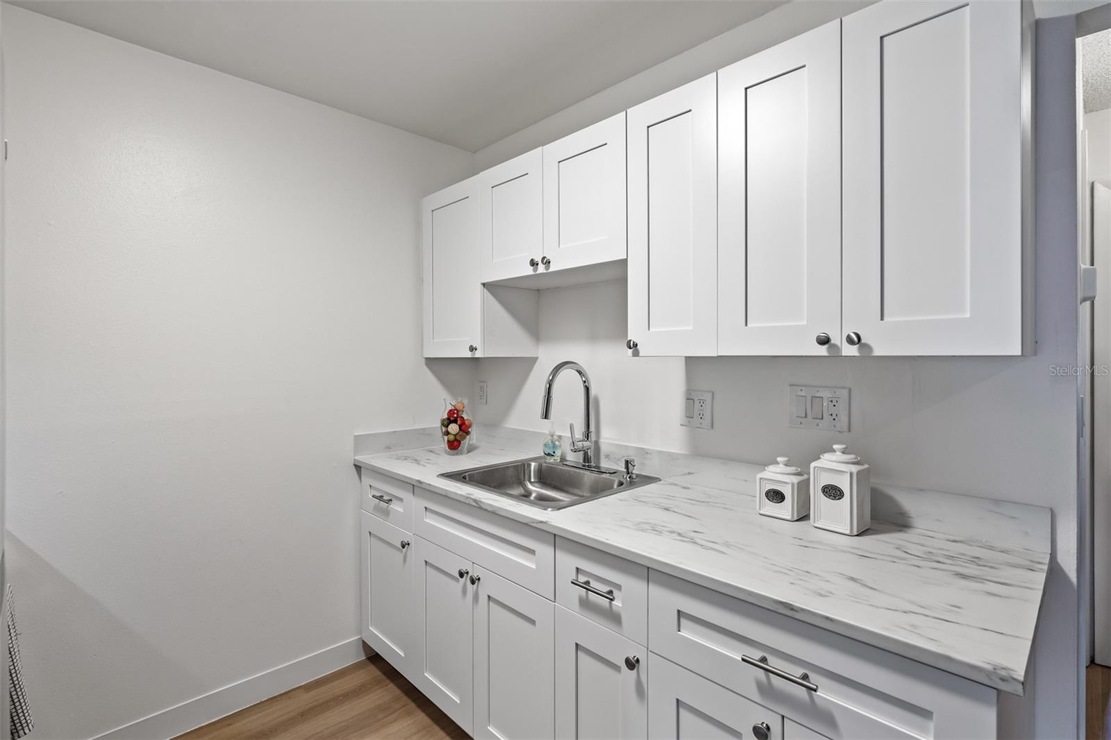 2488 ENTERPRISE RD #2, CLEARWATER, FL, 33763