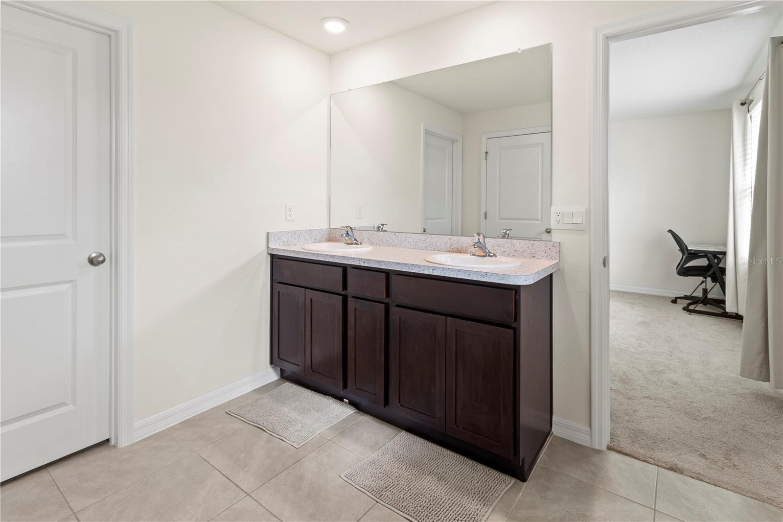 3284 SILVER DATE DR, WIMAUMA, FL, 33598