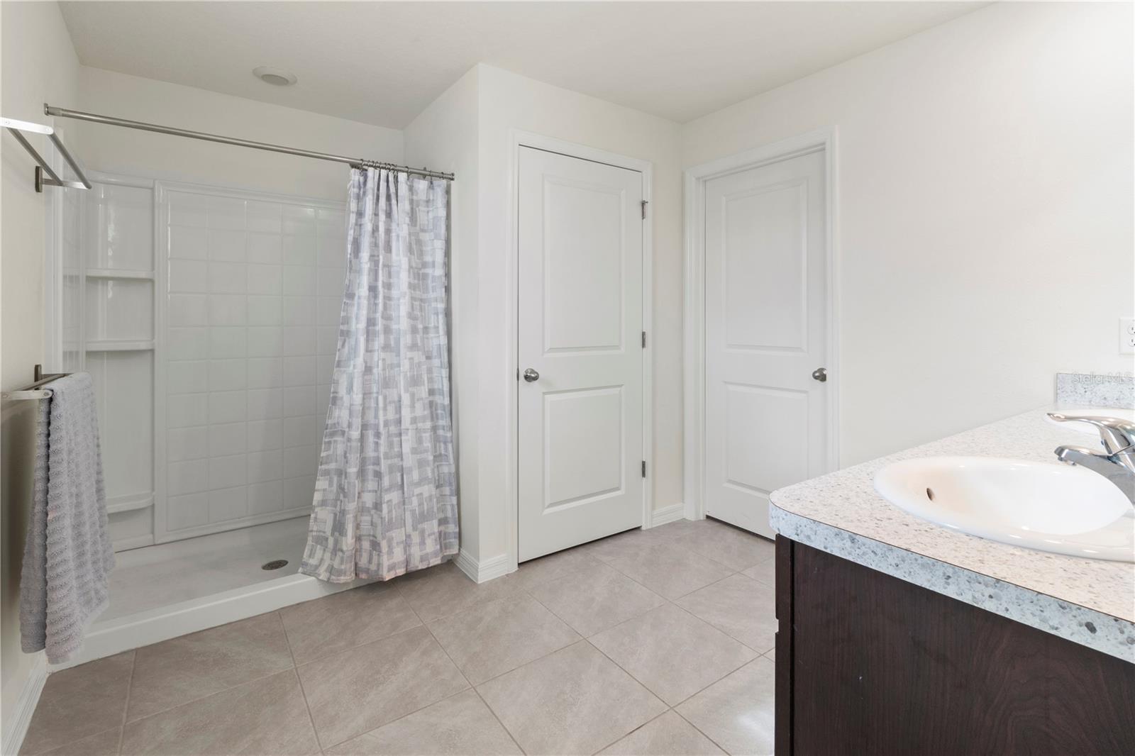 3284 SILVER DATE DR, WIMAUMA, FL, 33598