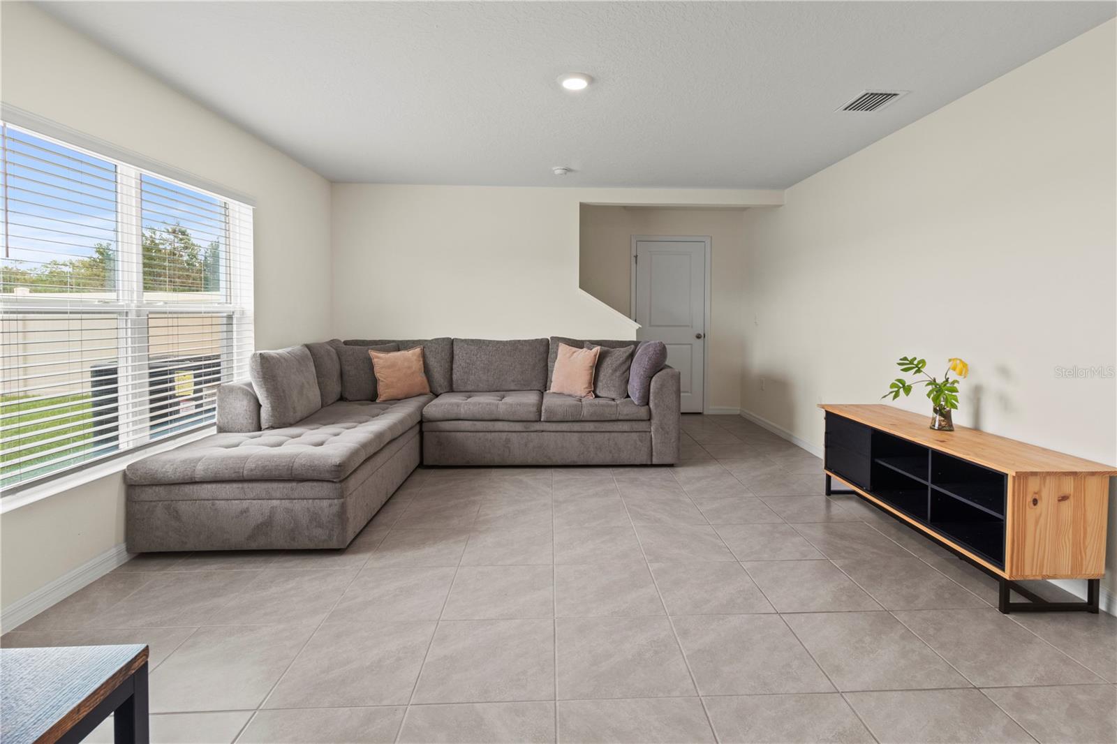 3284 SILVER DATE DR, WIMAUMA, FL, 33598