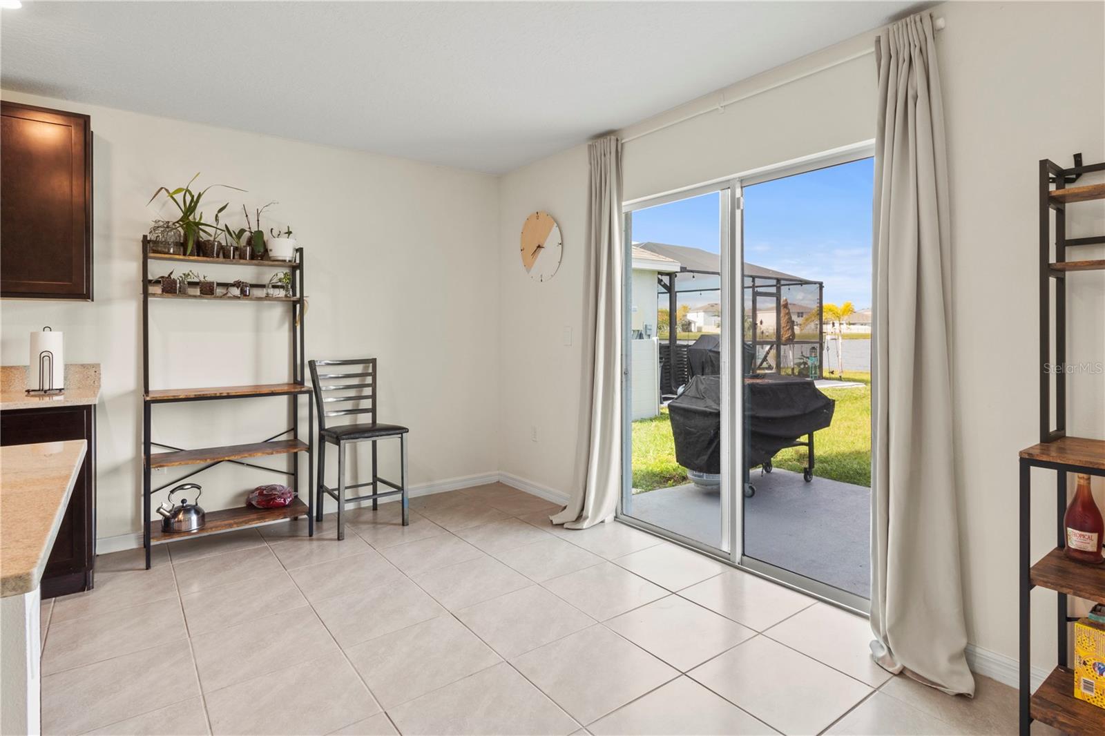 3284 SILVER DATE DR, WIMAUMA, FL, 33598