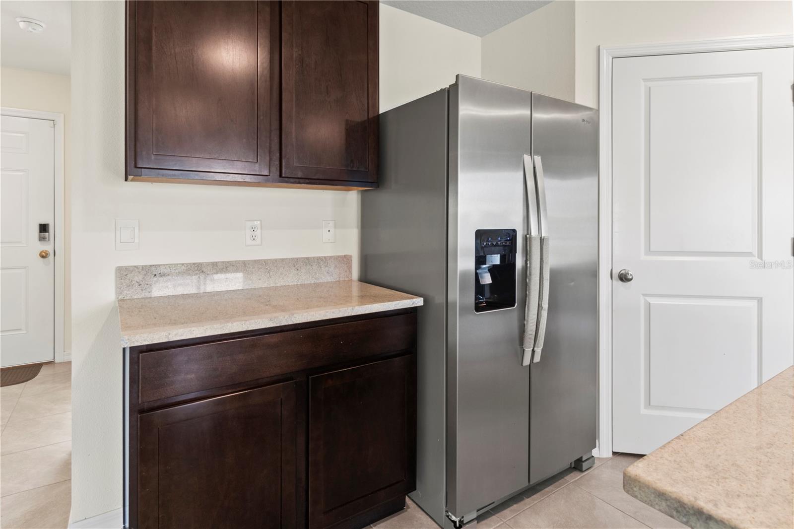 3284 SILVER DATE DR, WIMAUMA, FL, 33598