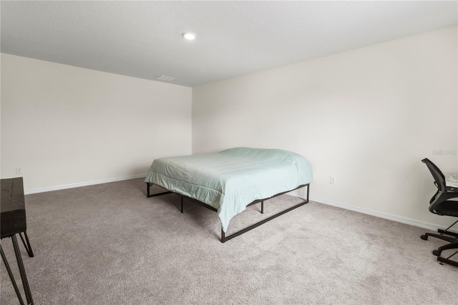 3284 SILVER DATE DR, WIMAUMA, FL, 33598